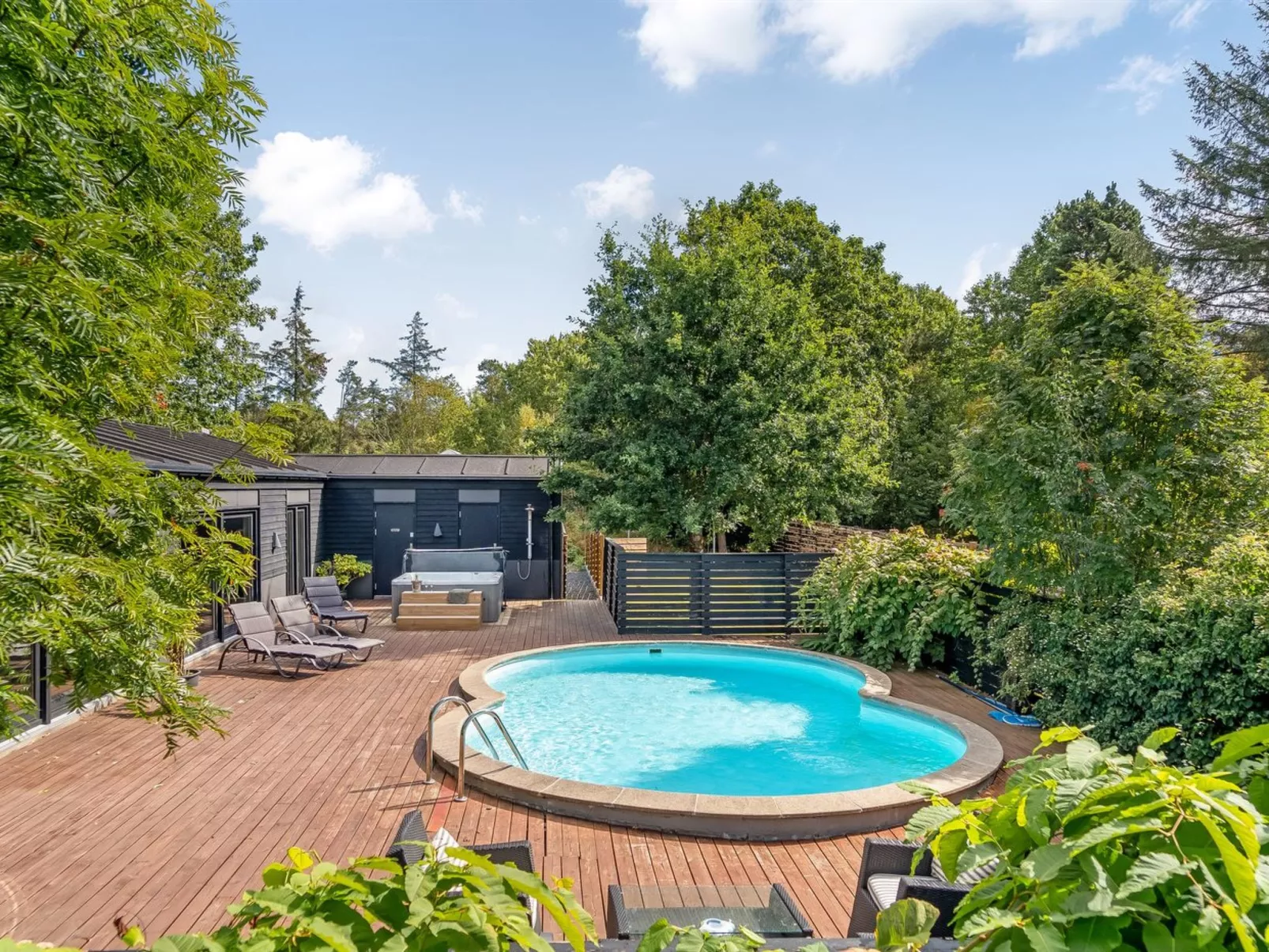 "Ejnarine" - 1.5km from the sea-Buiten