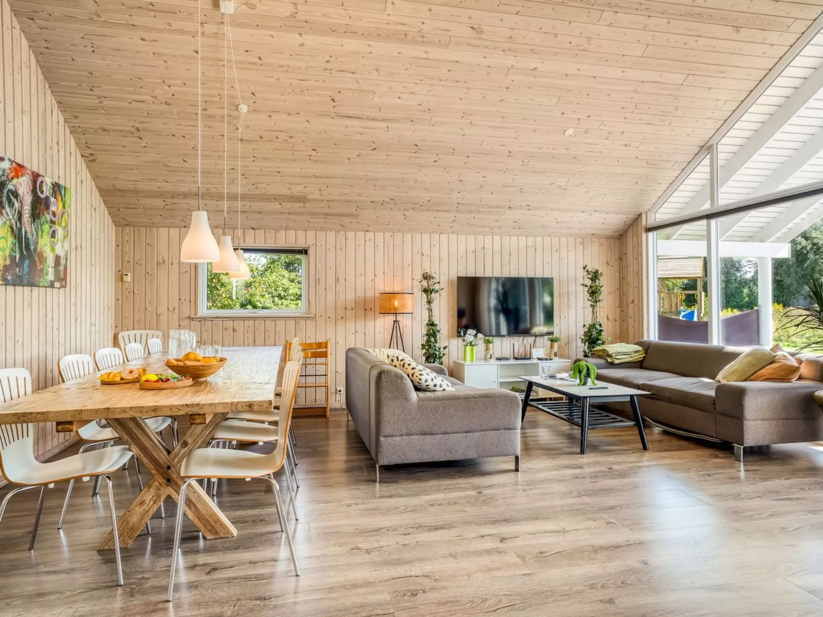 "Jurgis" - 900m from the sea-Binnen