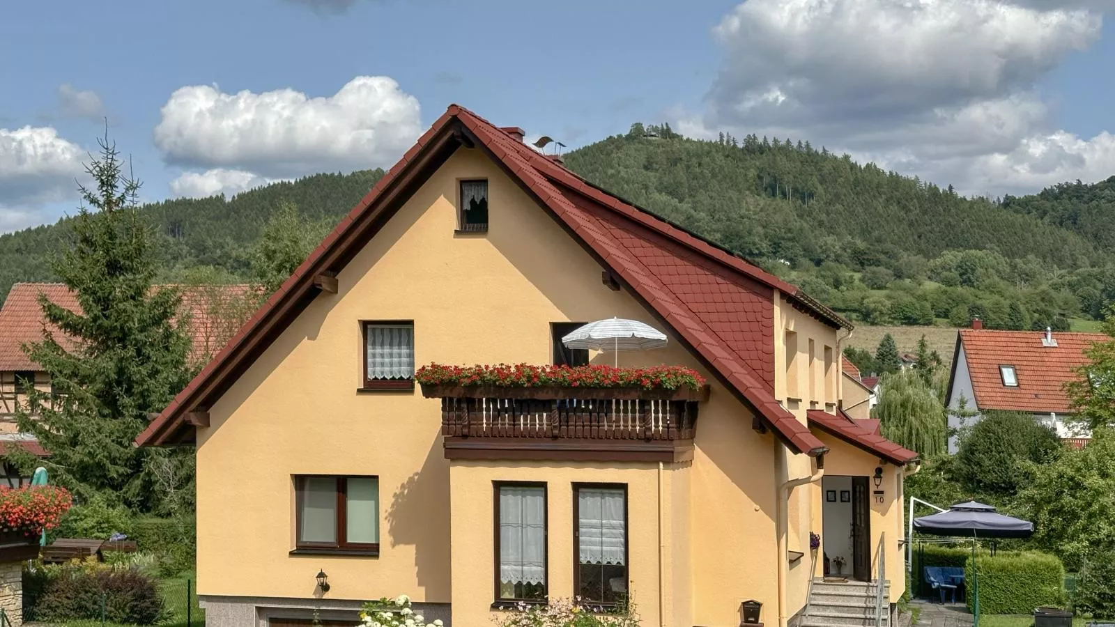 Am Tennelberg-Buitenkant zomer