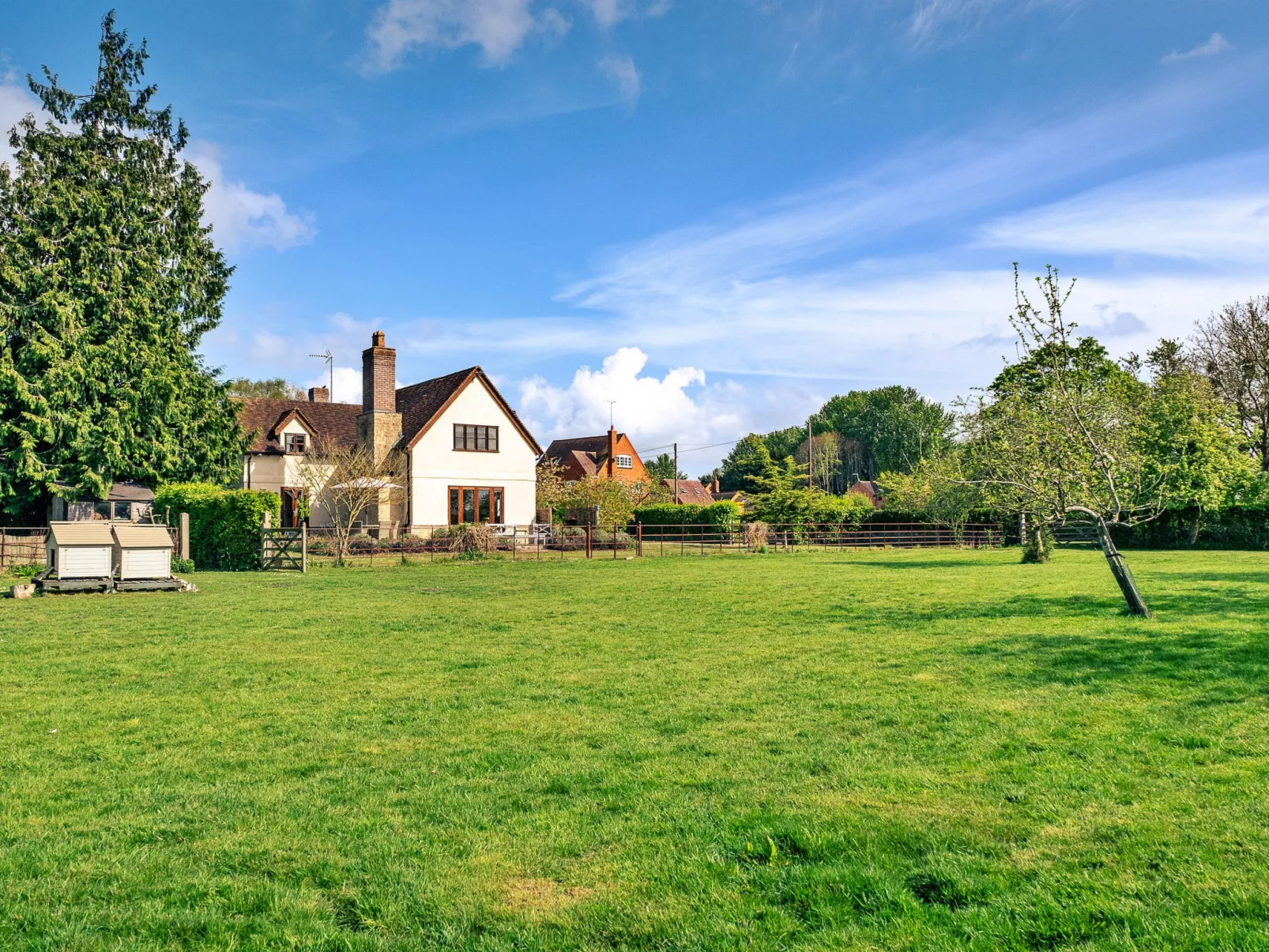 Windfall Cottage-Buiten