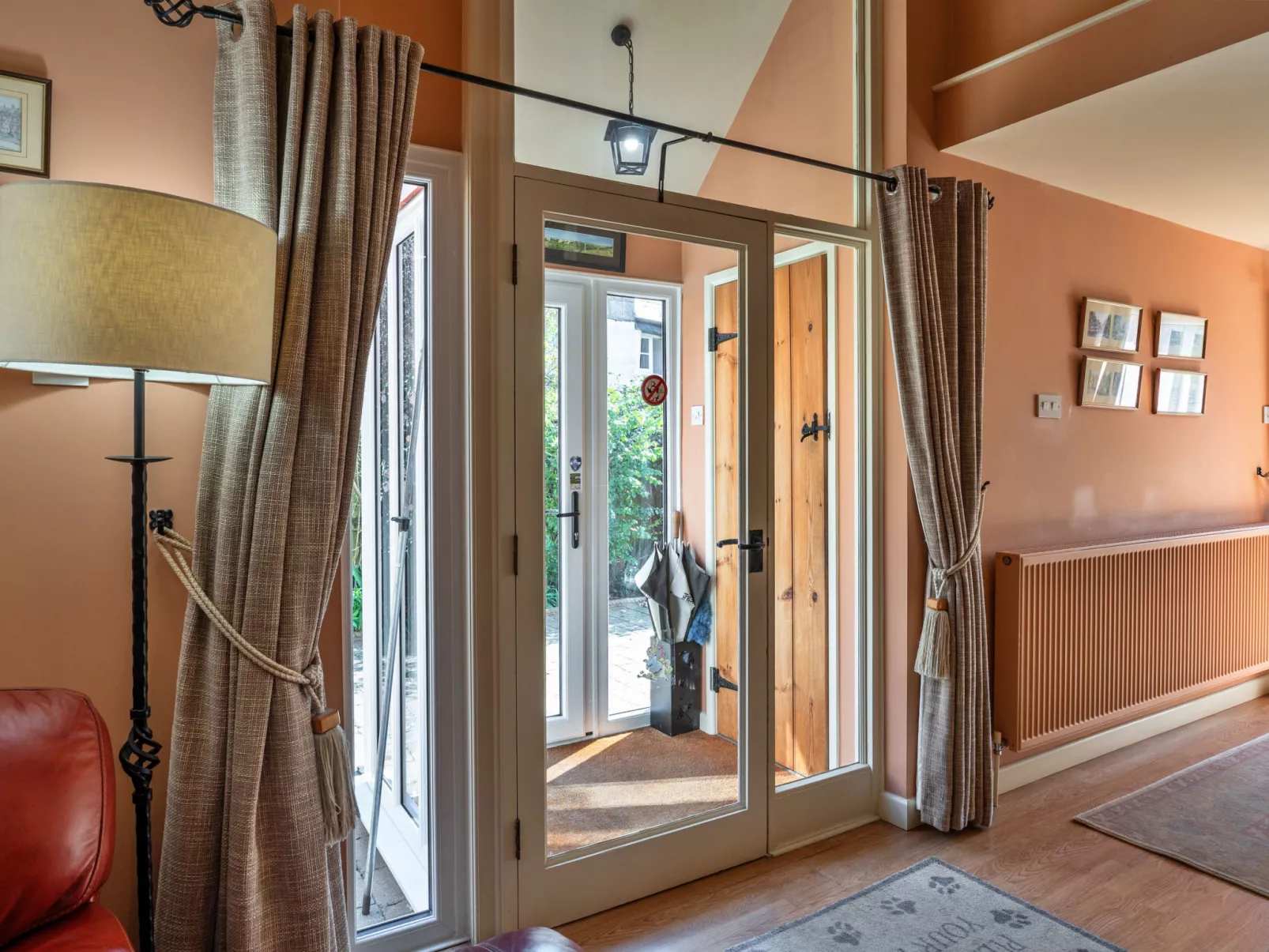 Cherry Tree Cottage-Binnen