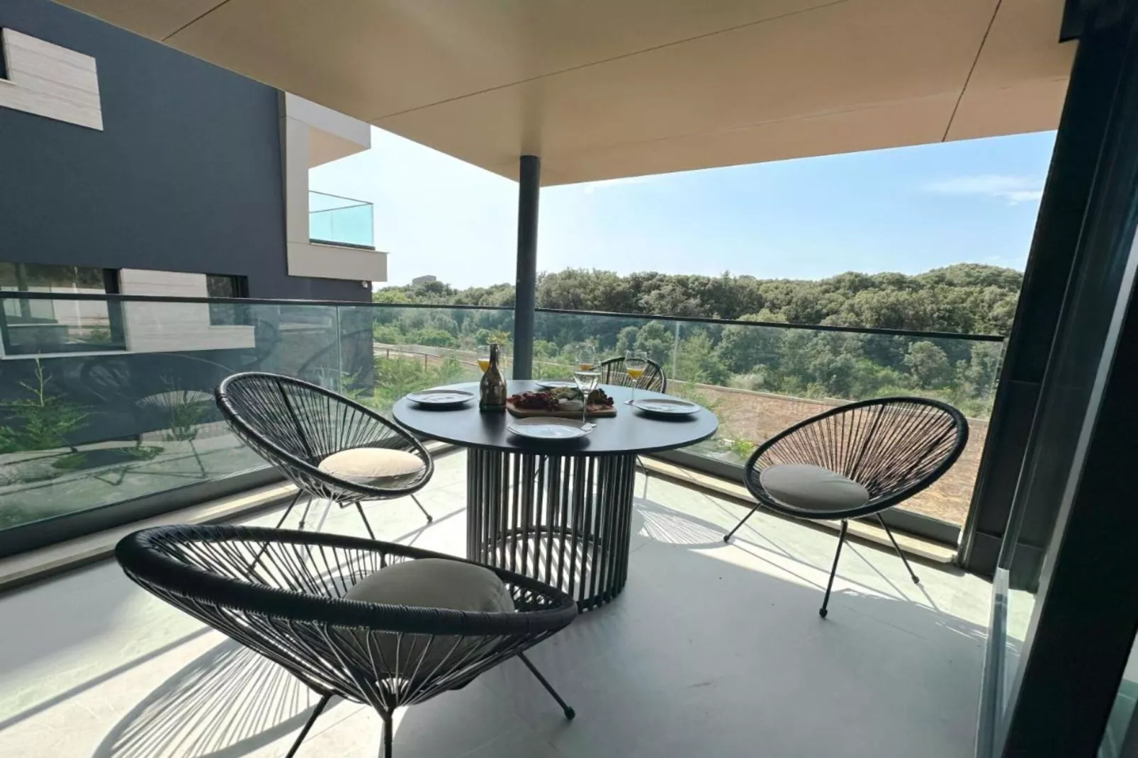 Leonarda Waterfront Residences-One-Bedroom Apartment With Terrace (The Adriatic One) -S1-Terras