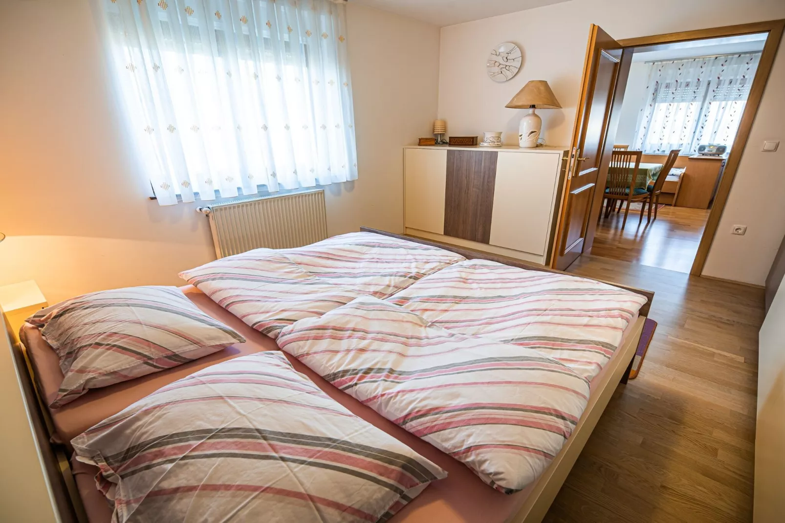 Relaxing Retreat with Hot Tub in Sevnica - Three Bedroom Apartment-Slaapkamer