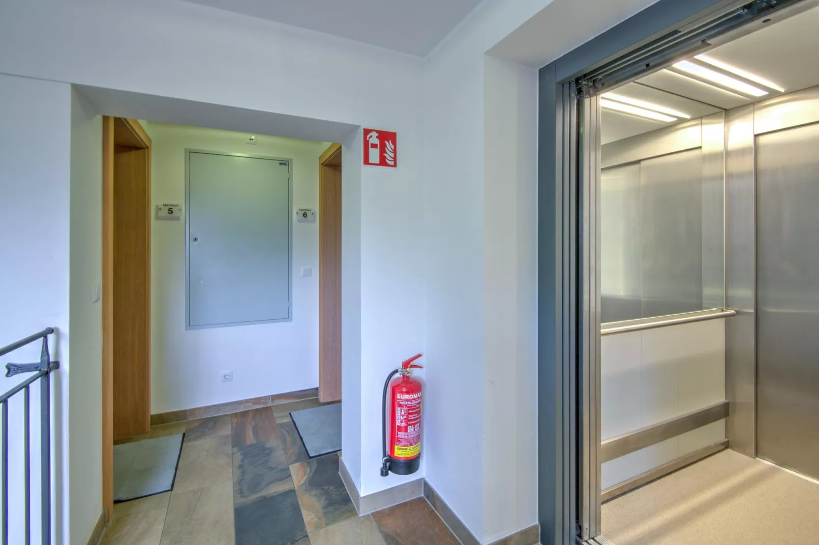 Brunner Apartment Top 6-Overloop