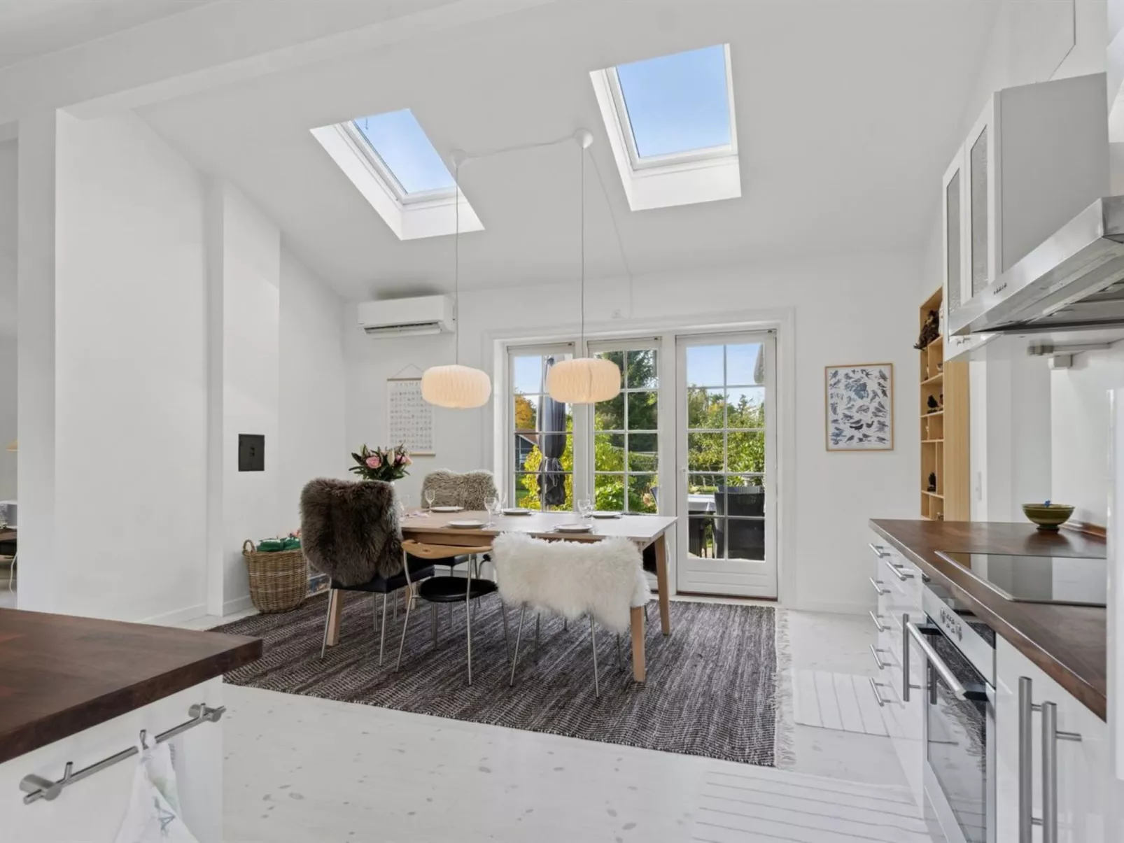 "Domi" - 1.3km from the sea-Binnen