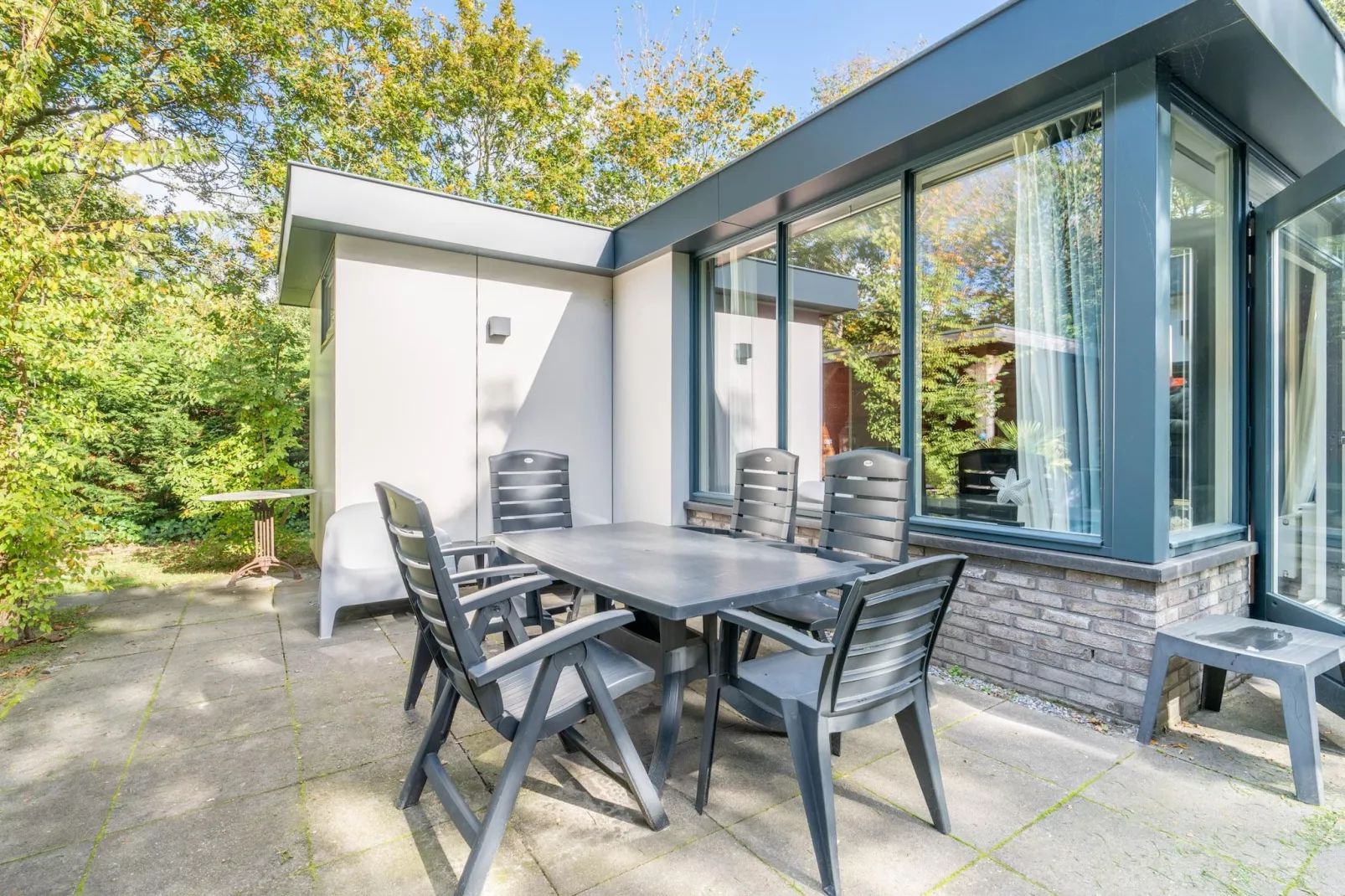 Pelikaanweg 21-Tuinen zomer