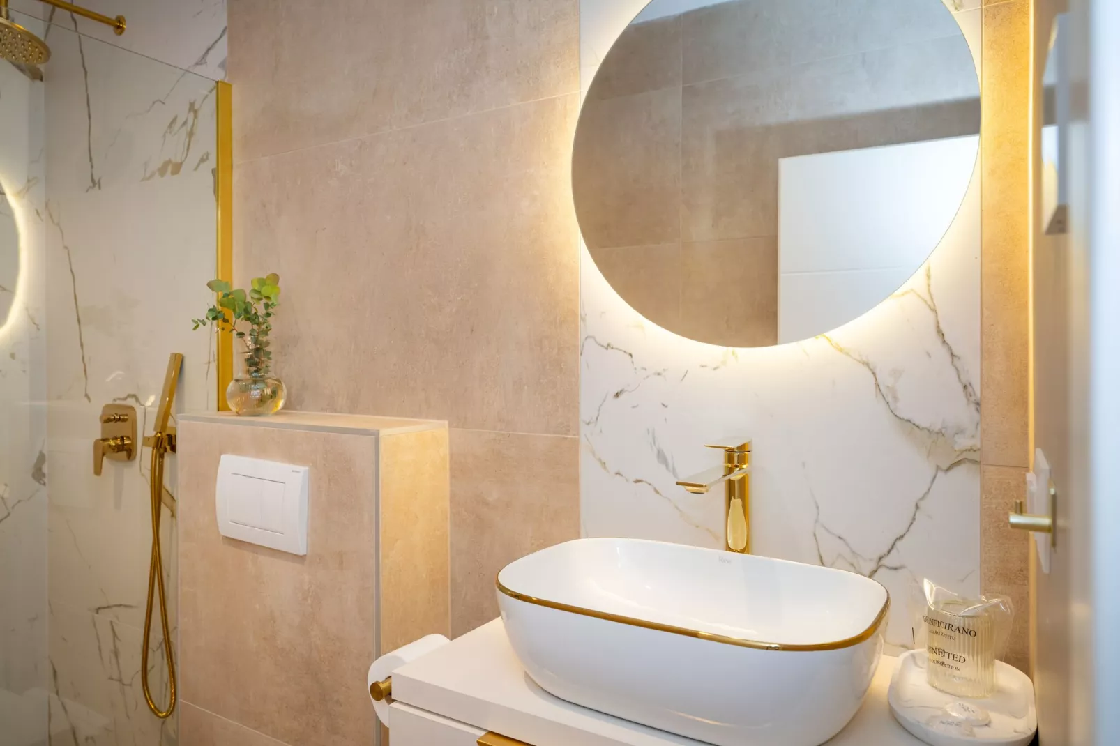 Luxury Villa T&T-Badkamer