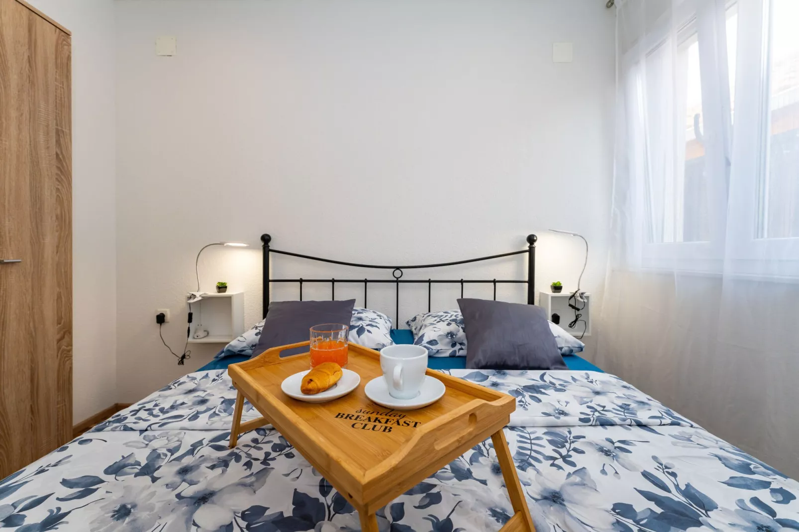 Apartment Nikita with private pool-Slaapkamer