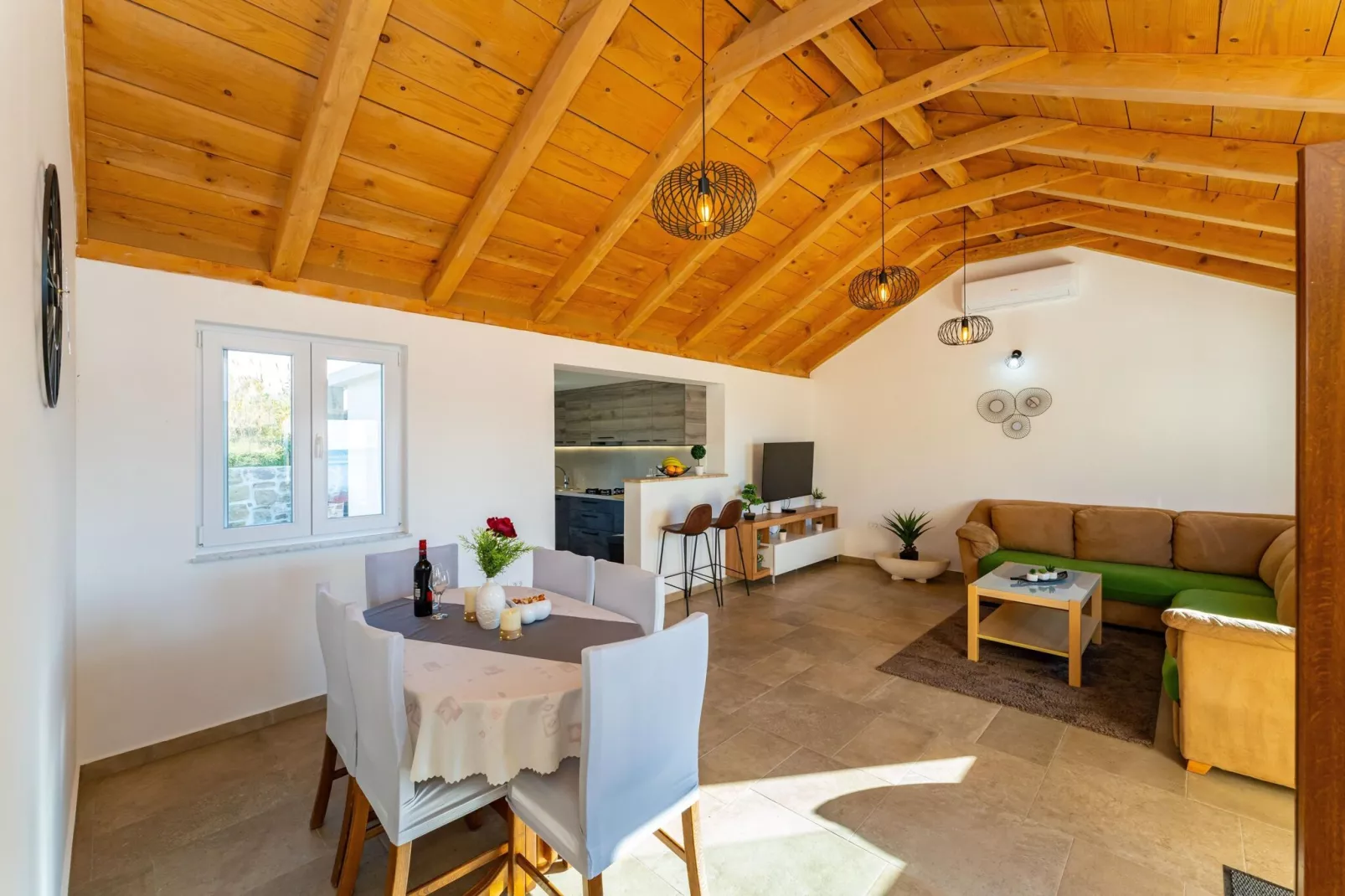 Holiday home Fortica-Eetkamer