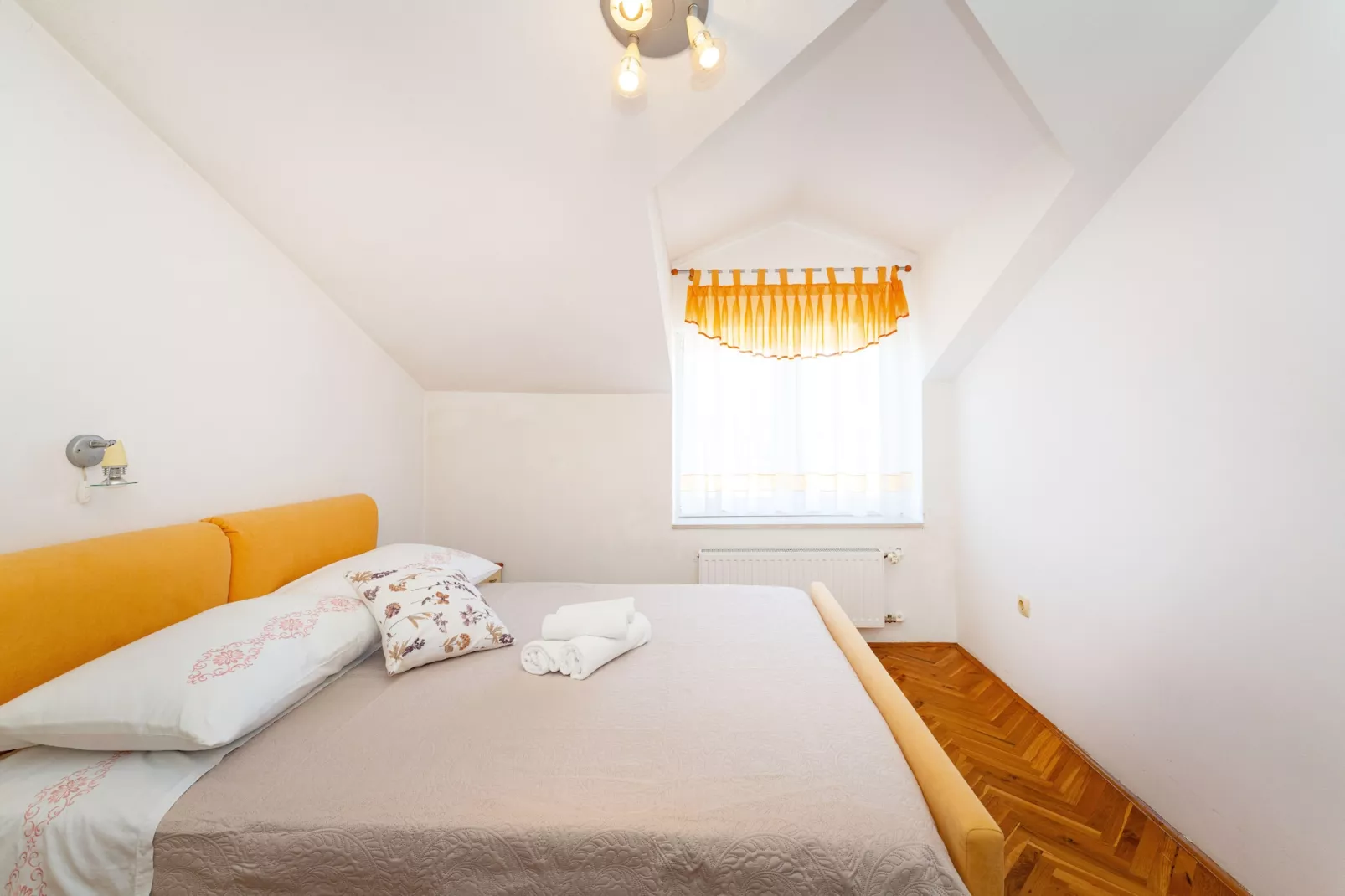 Beach house Privlaka-Slaapkamer