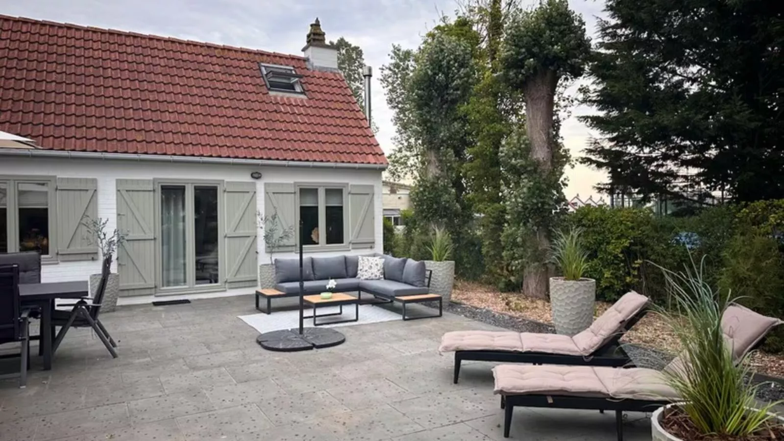 Villa Belle Haan-Tuinen zomer