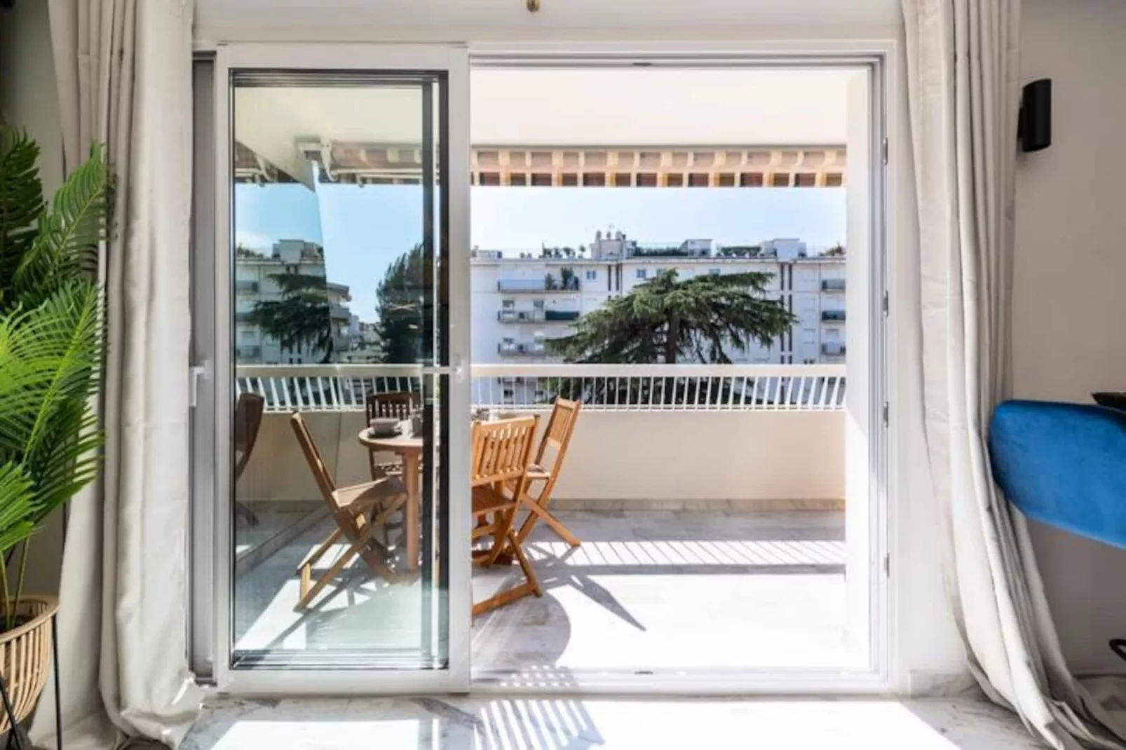 Résidence Grand 2p Rénové Terrasse Cœur De Cannes-Niet-getagd