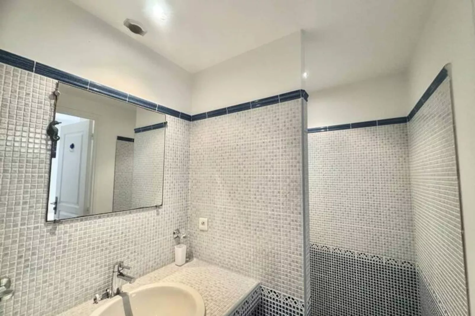 Résidence Sull001-sartene-Niet-getagd