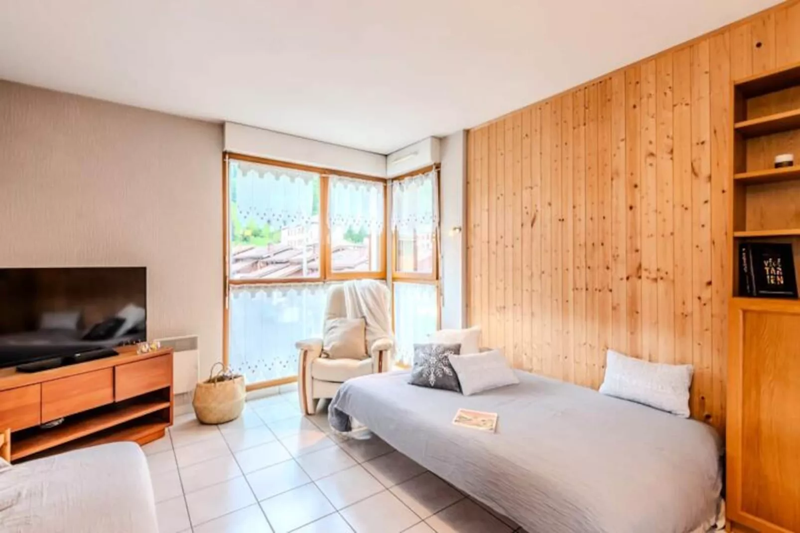 Slow Chalet Th&ocirc;nes: Lac & Montagne -15 Min Ski - Ascenseur, Balcon, Parking-Niet-getagd