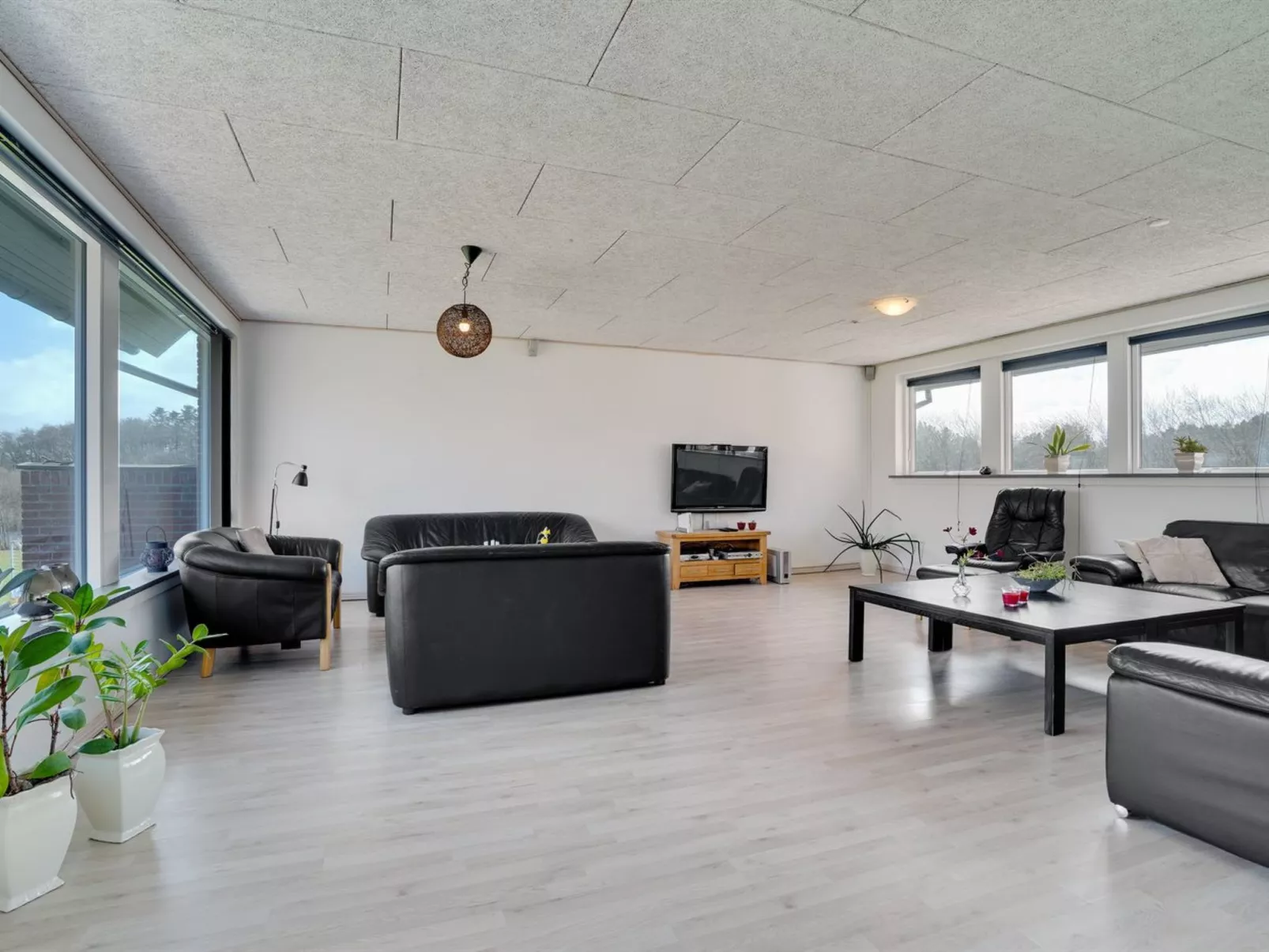 "Markhild" - 300m to the fjord-Binnen