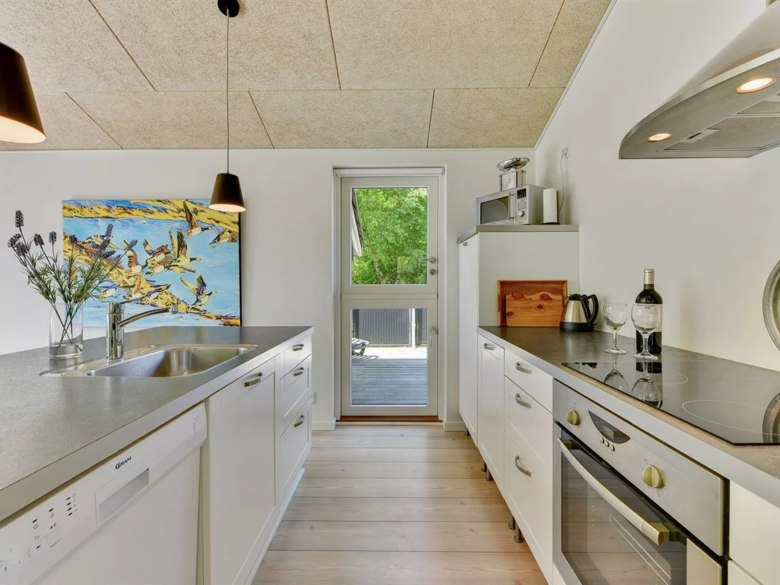 "Elena" - 800m to the fjord-Binnen