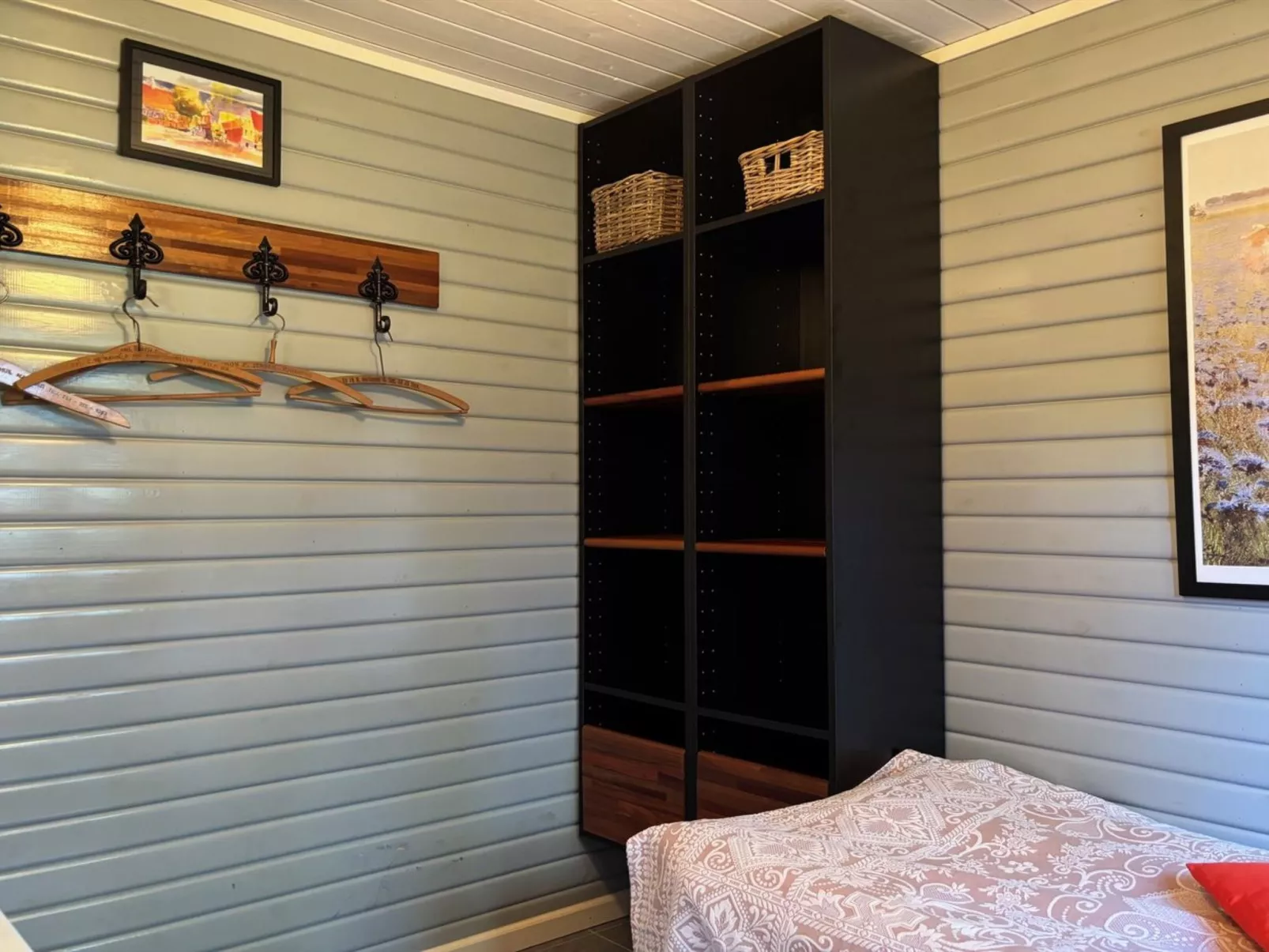 "Marla" - 1.1km from the sea-Binnen