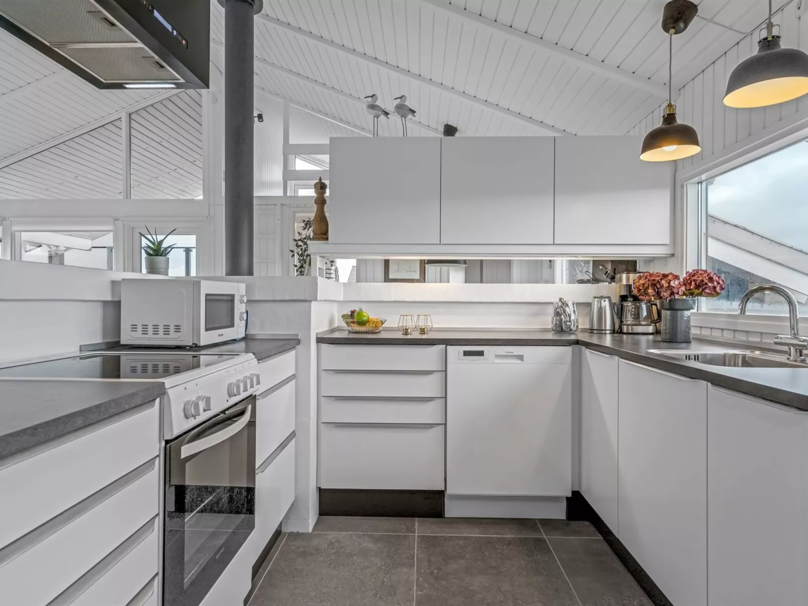 "Crista" - 500m from the sea-Binnen