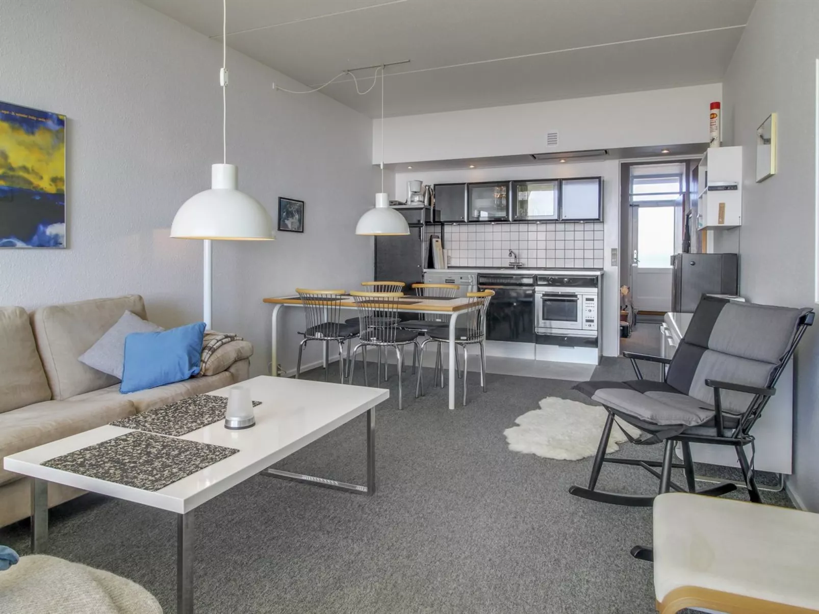 "Rubi" - 50m from the sea-Binnen