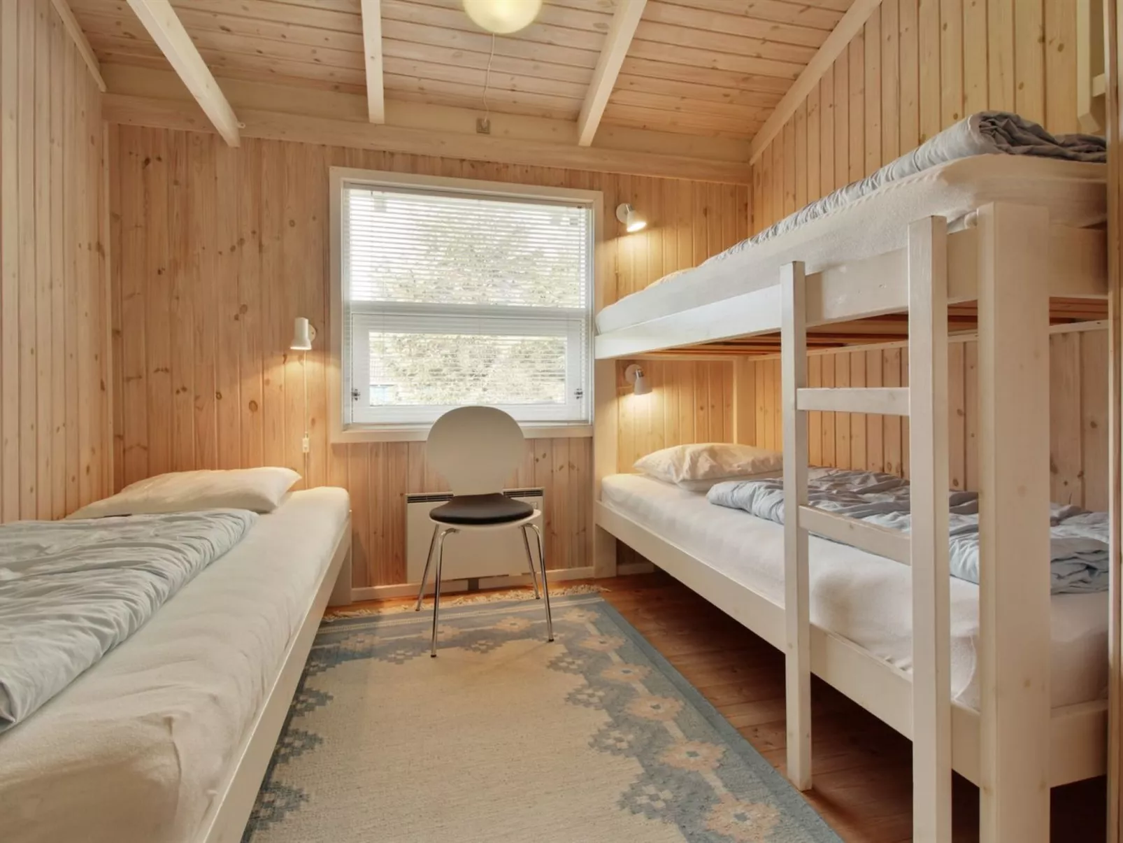 "Siegrid" - 250m from the sea-Binnen