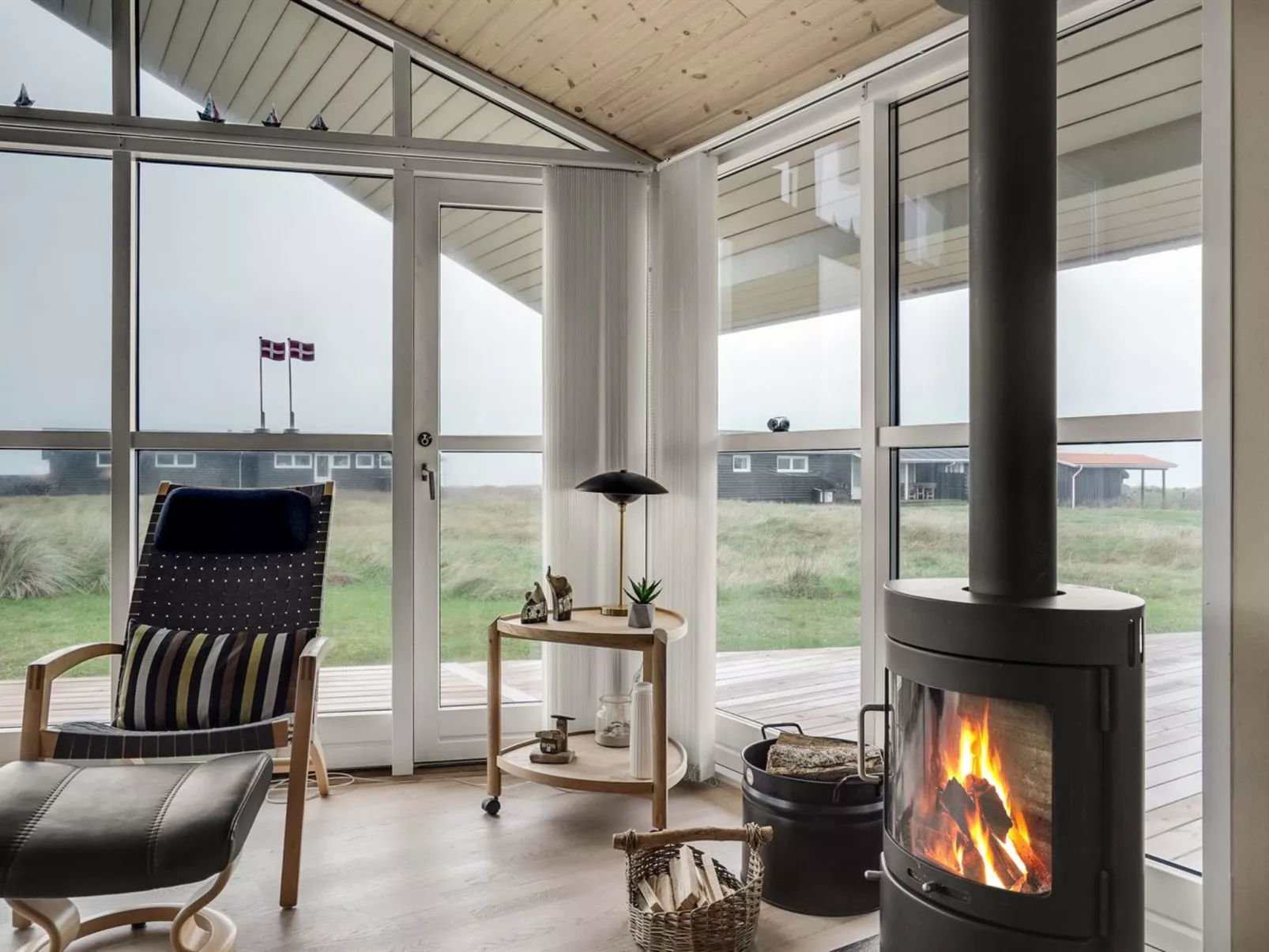 "Aniela" - 150m from the sea-Binnen