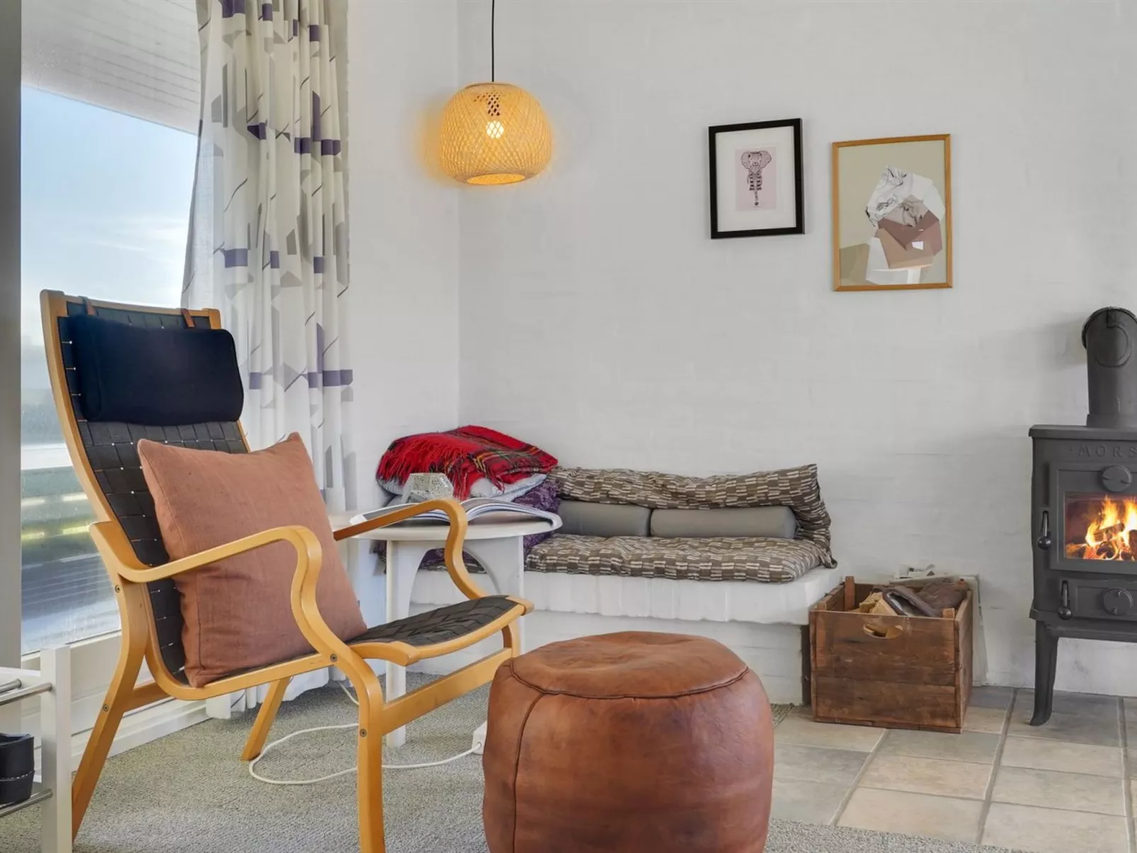 "Ozeana" -  from the sea-Binnen