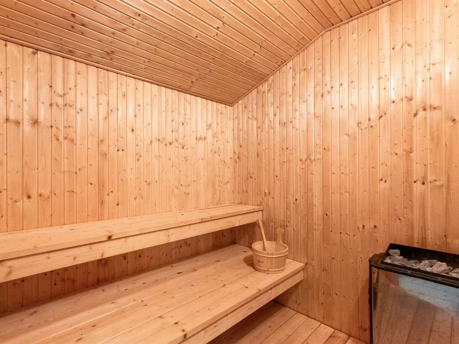 "Hertta" - 200m from the sea-Binnen