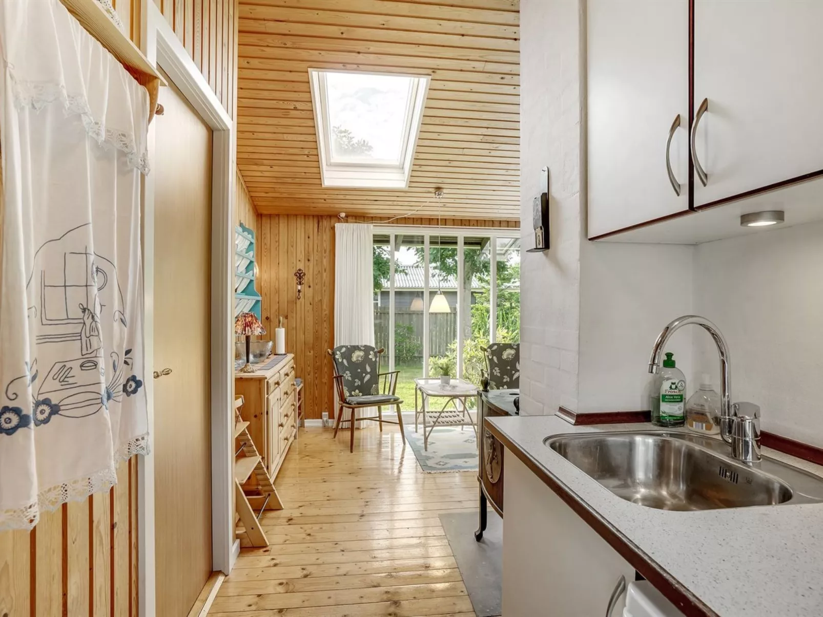 "Juditha" - 400m from the sea-Binnen