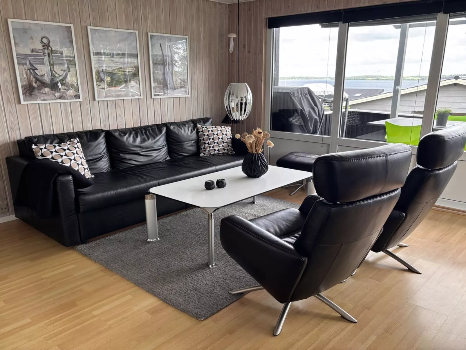 "Jenvold" - 300m to the fjord-Binnen