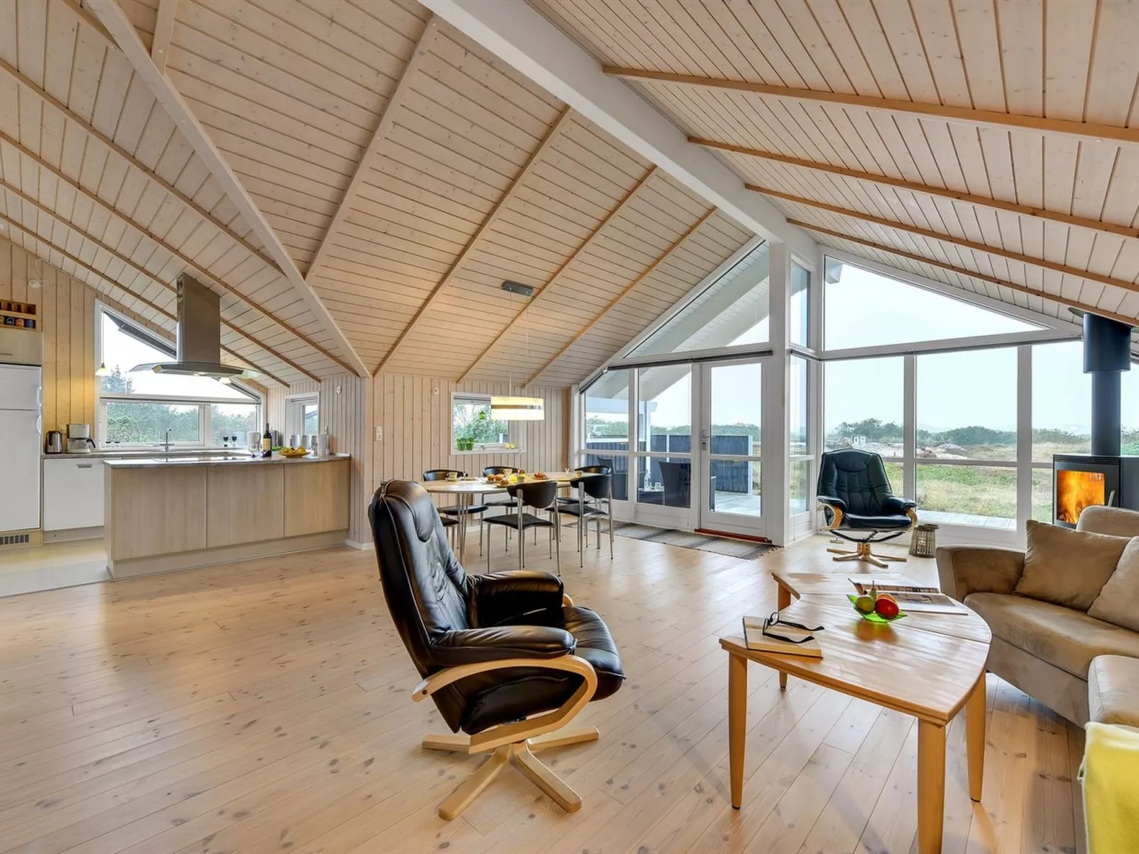 "Christan" - 1.2km from the sea-Binnen