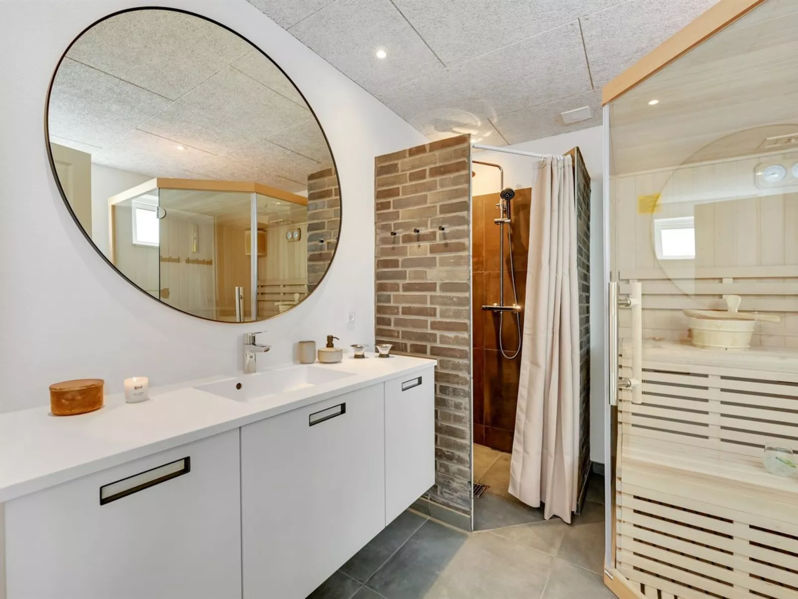 "Pejo" - 950m from the sea-Binnen