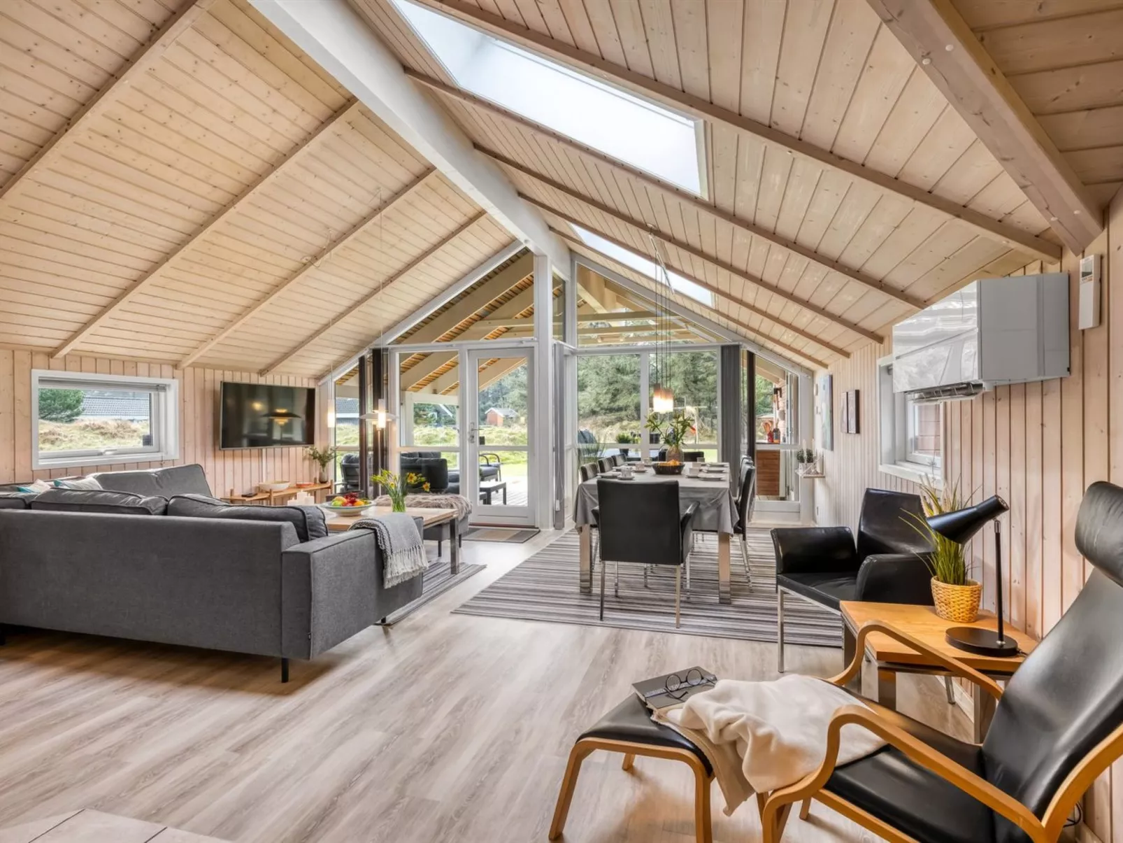 "Anisette" - 1km from the sea-Binnen