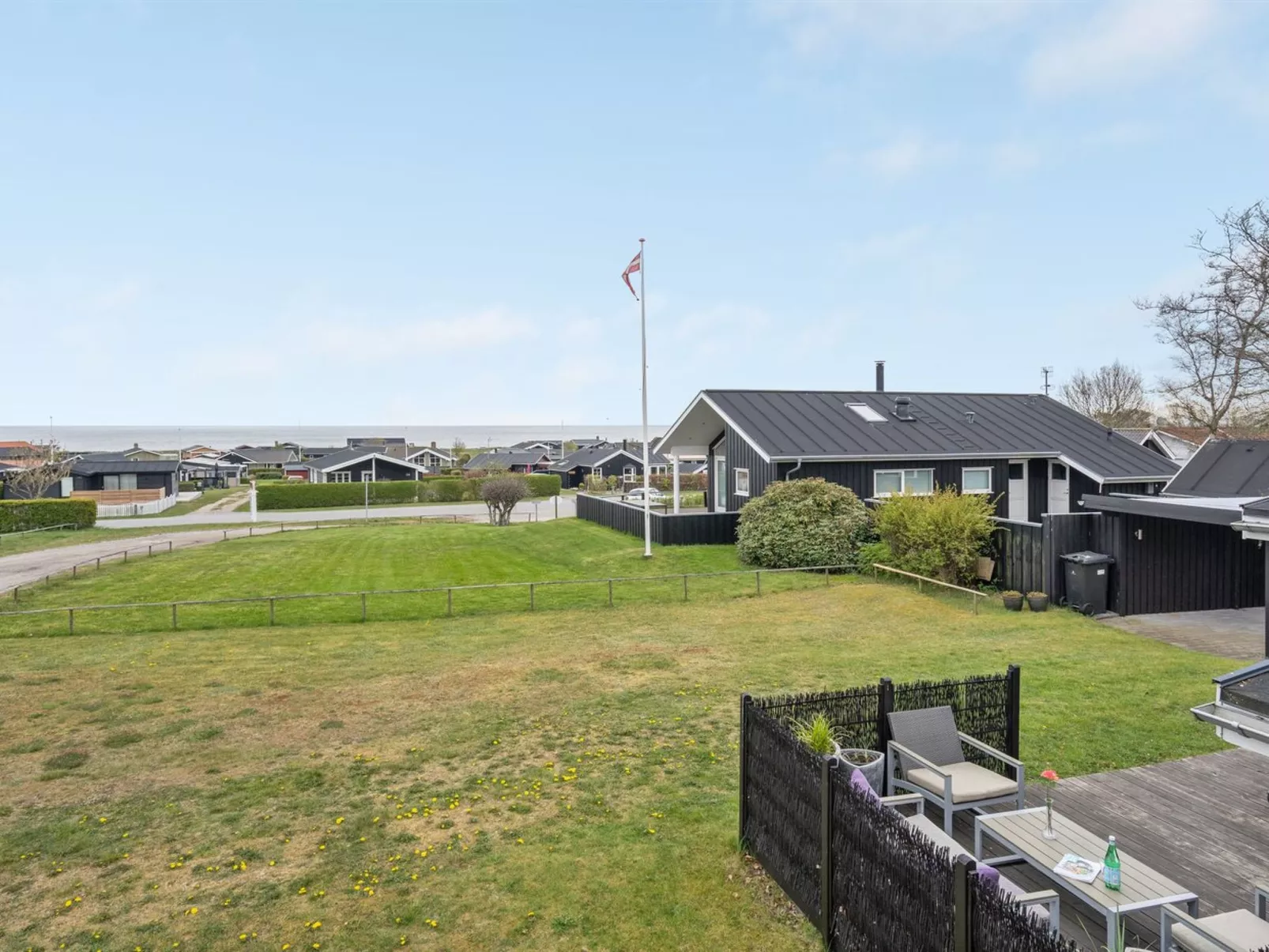 "Aarto" - 250m from the sea-Buiten