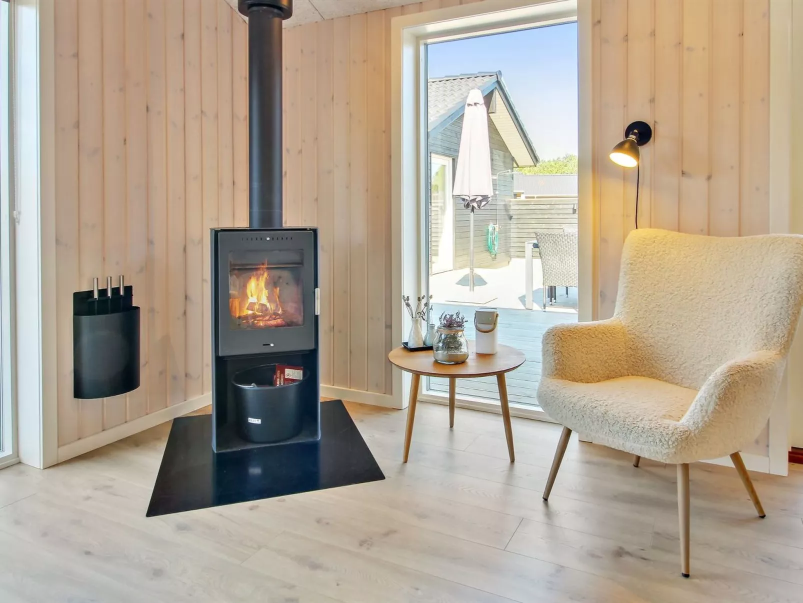 "Anuk" - 2.3km from the sea-Binnen