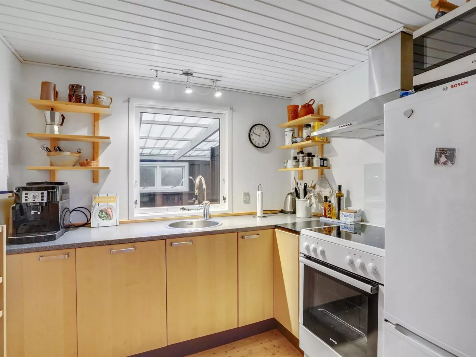 "Akke" - 150m to the fjord-Binnen