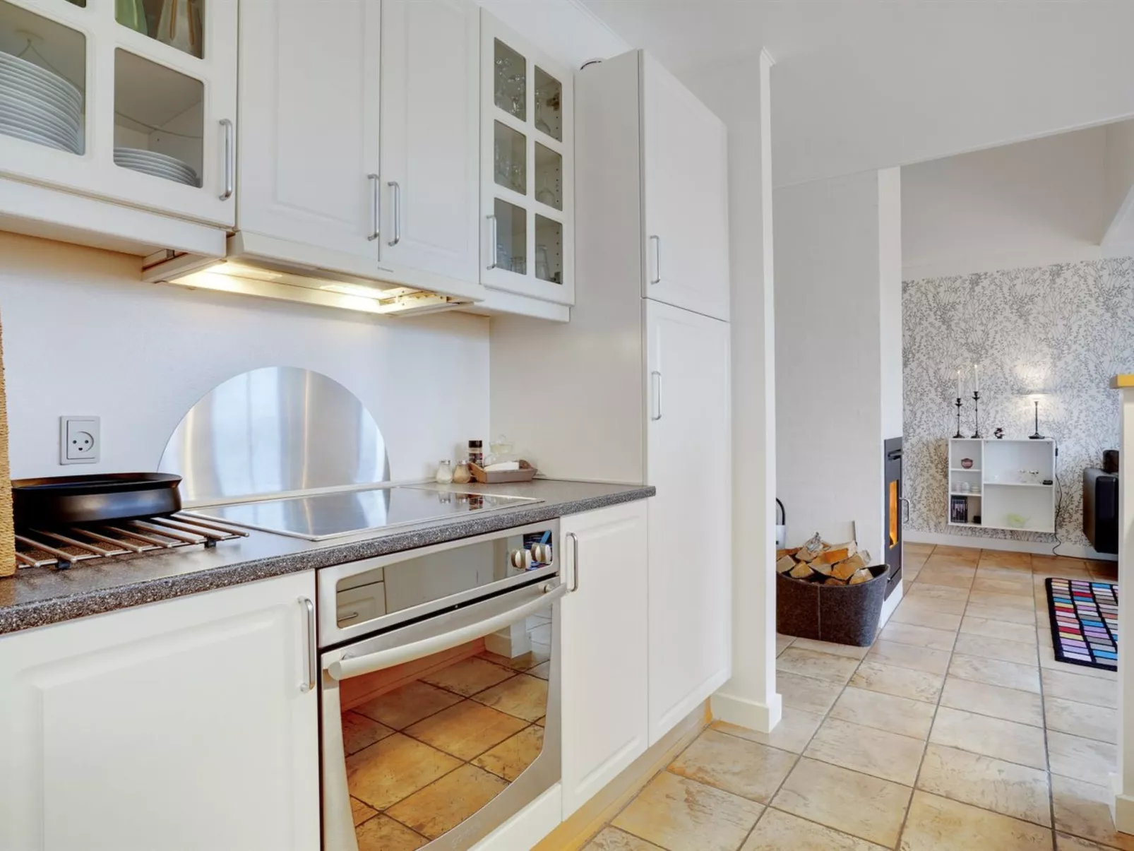 "Manola" - 300m from the sea-Binnen