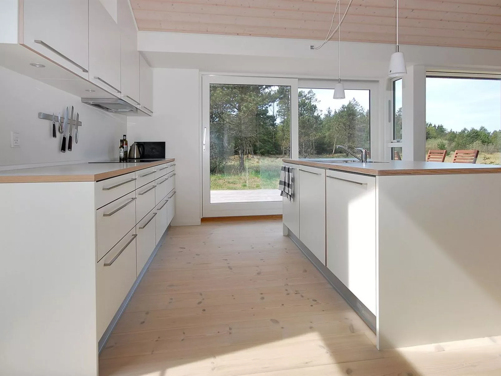 "Melinda" - 2km from the sea-Binnen