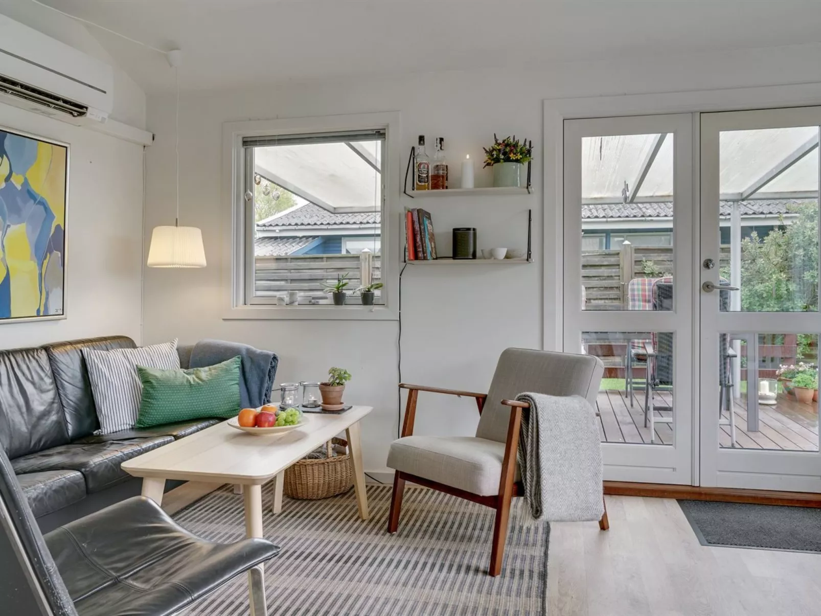 "Ainikki" - 200m from the sea-Binnen