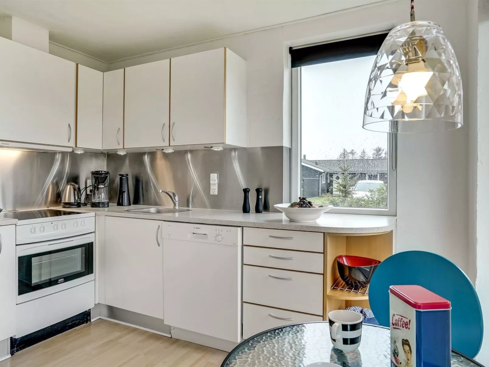 "Dome" - 750m from the sea-Binnen