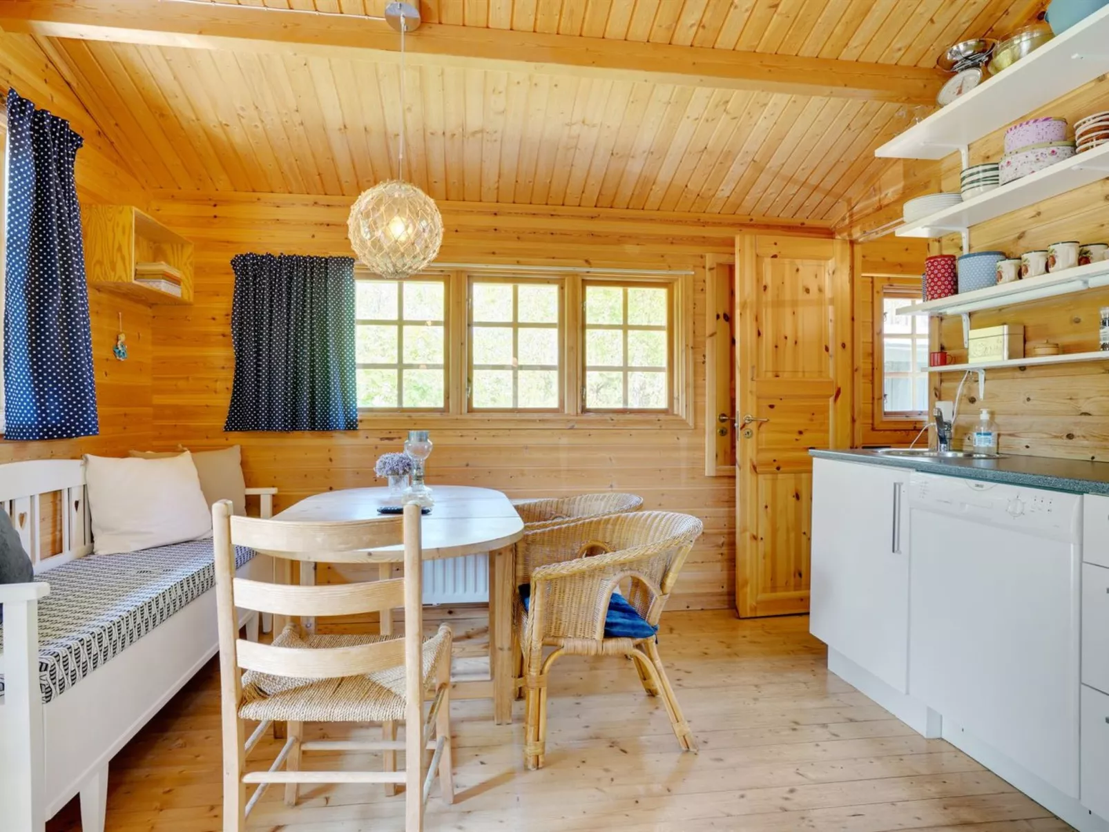 "Ascen" - 300m from the sea-Binnen