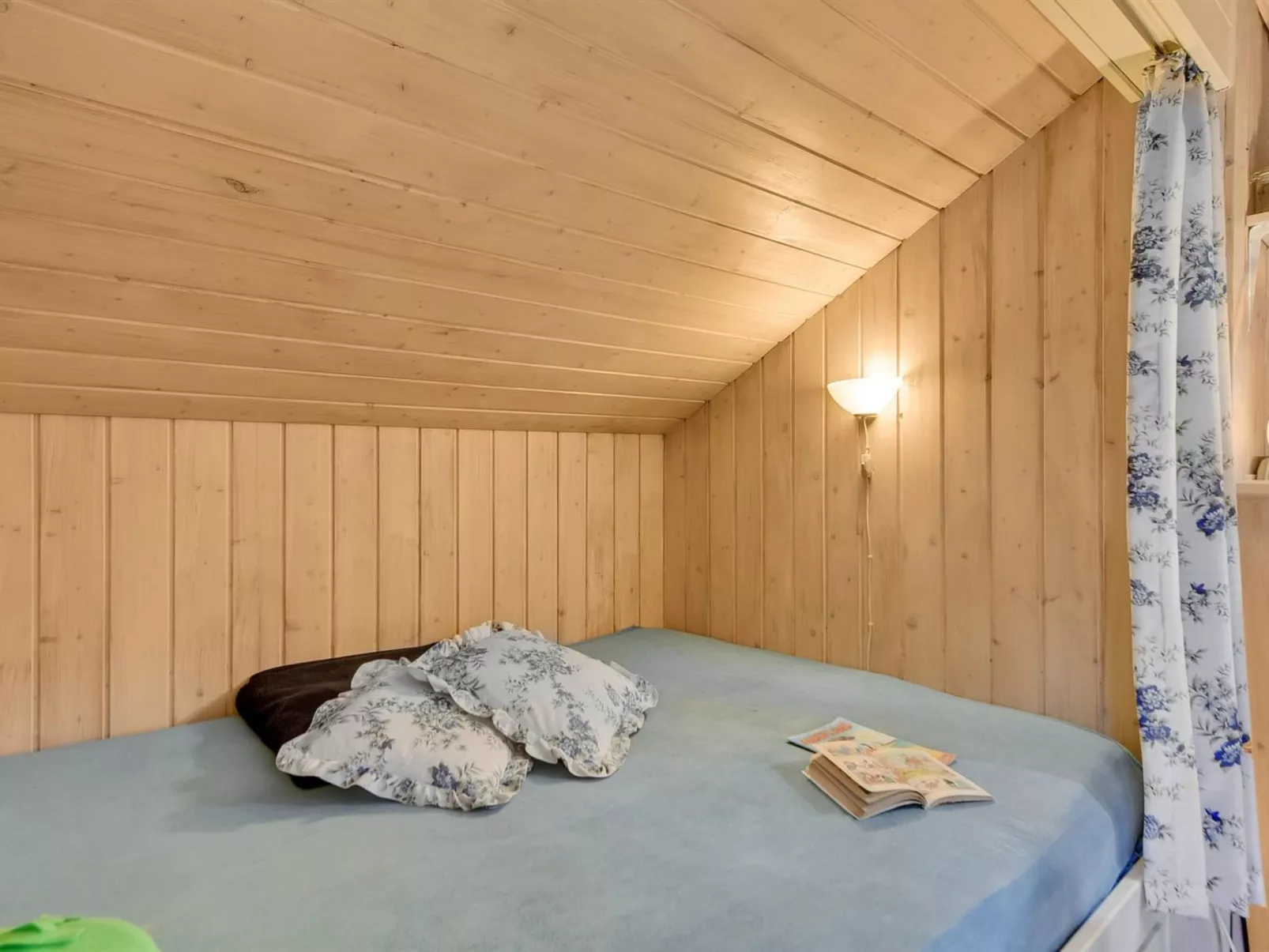 "Hannah" - 300m to the fjord-Binnen