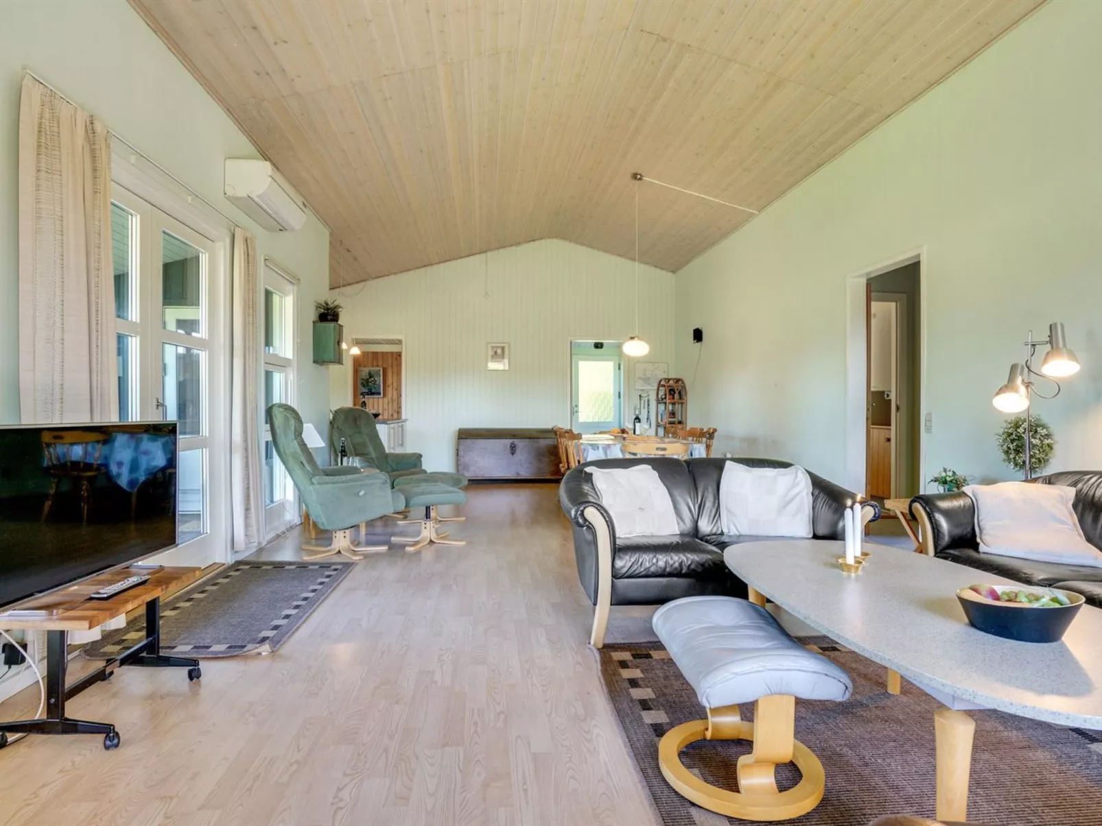 "Farnke" - 600m from the sea-Binnen