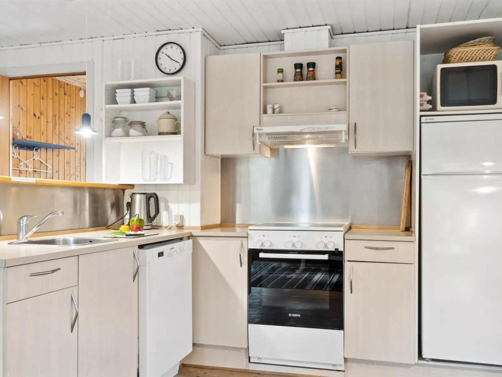 "Arendine" - 700m from the sea-Binnen