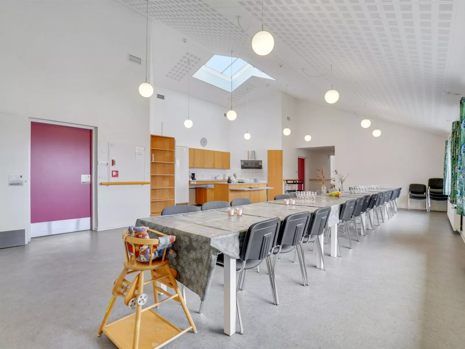 "Martinus" - 5.5km from the sea-Binnen