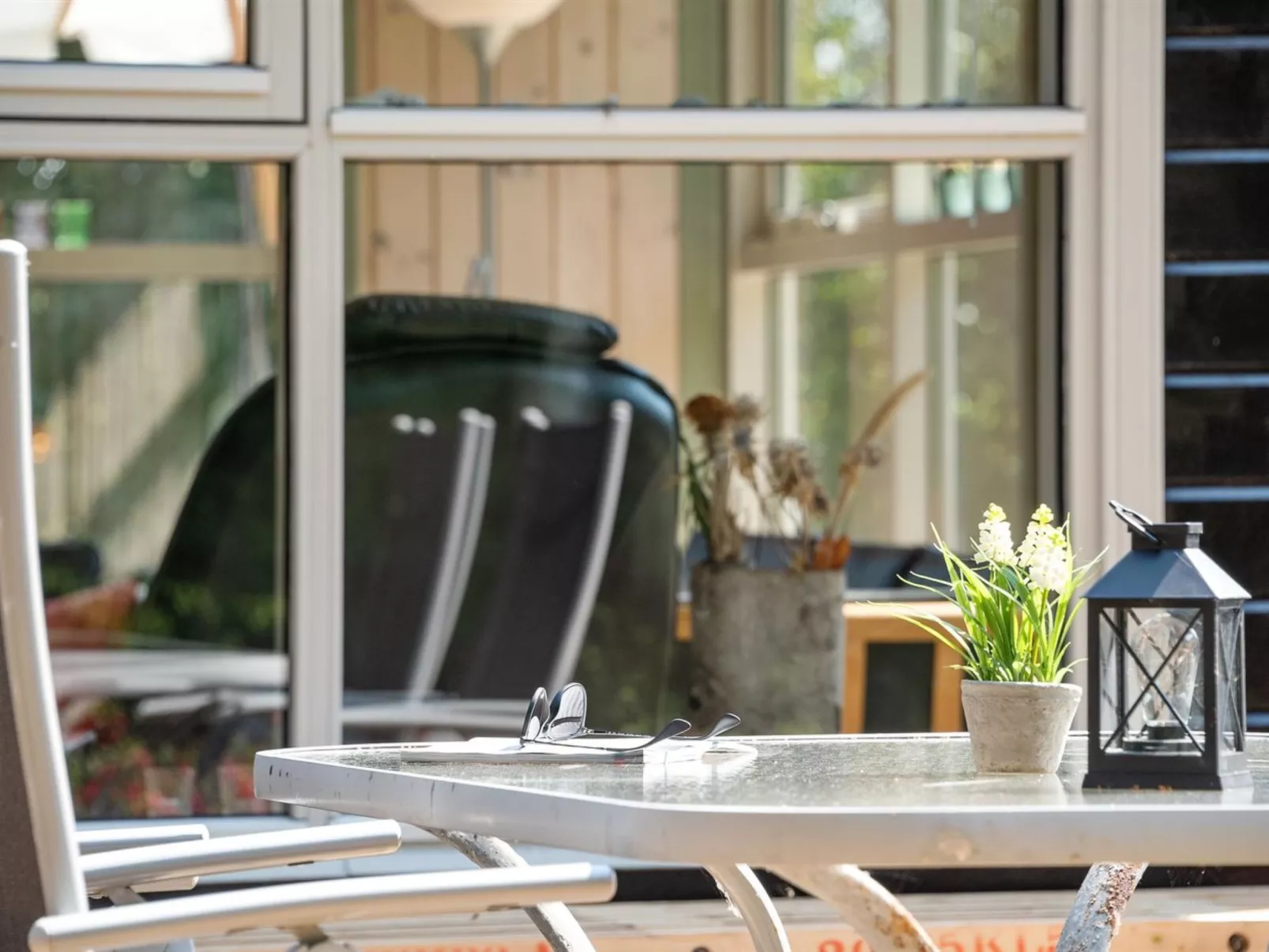 "Kai" - 500m to the fjord-Buiten