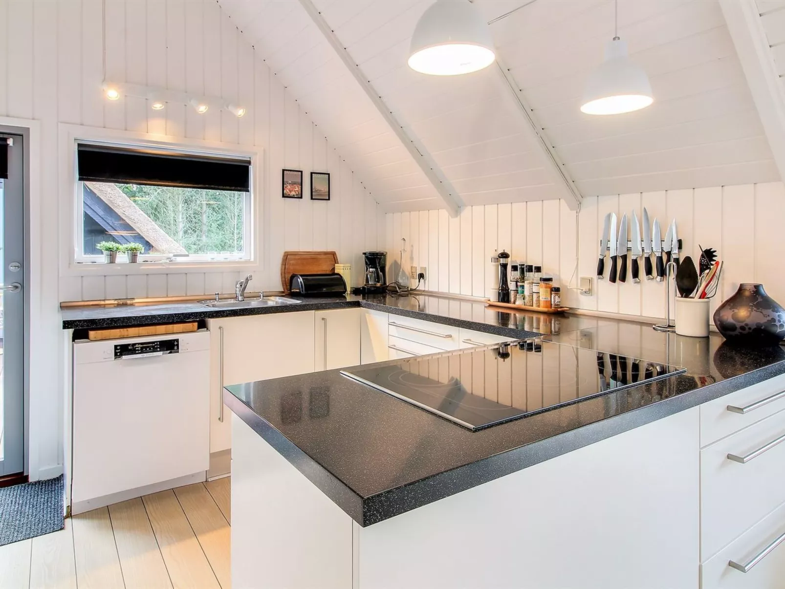 "Awenasa" - 4.1km from the sea-Binnen