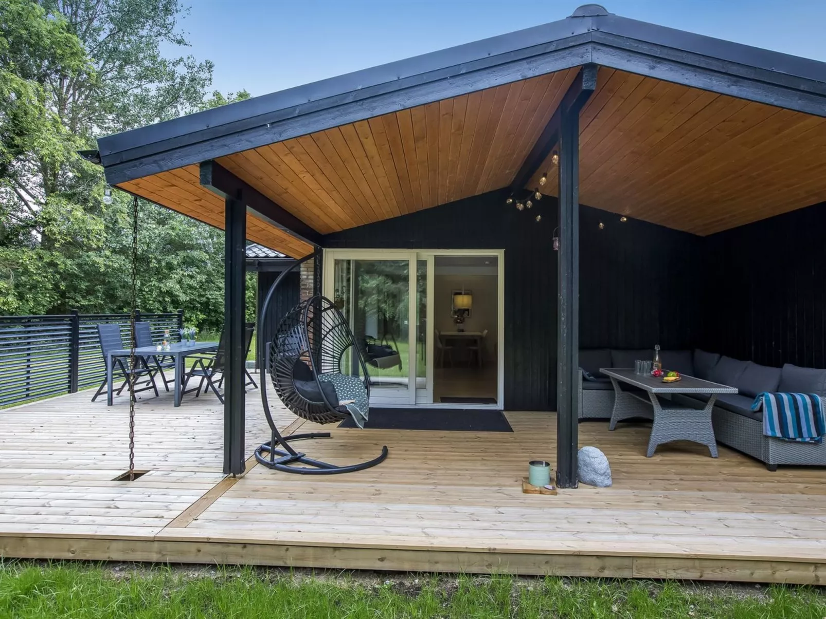 "Gudrid" - 250m to the fjord-Buiten