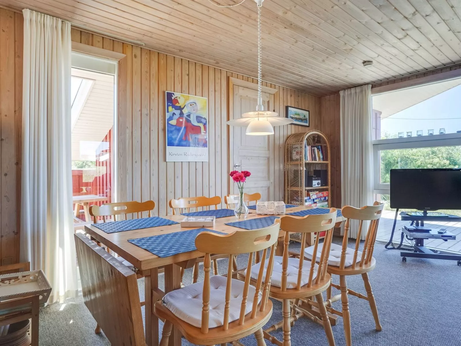 "Kirsten" - 800m from the sea-Binnen