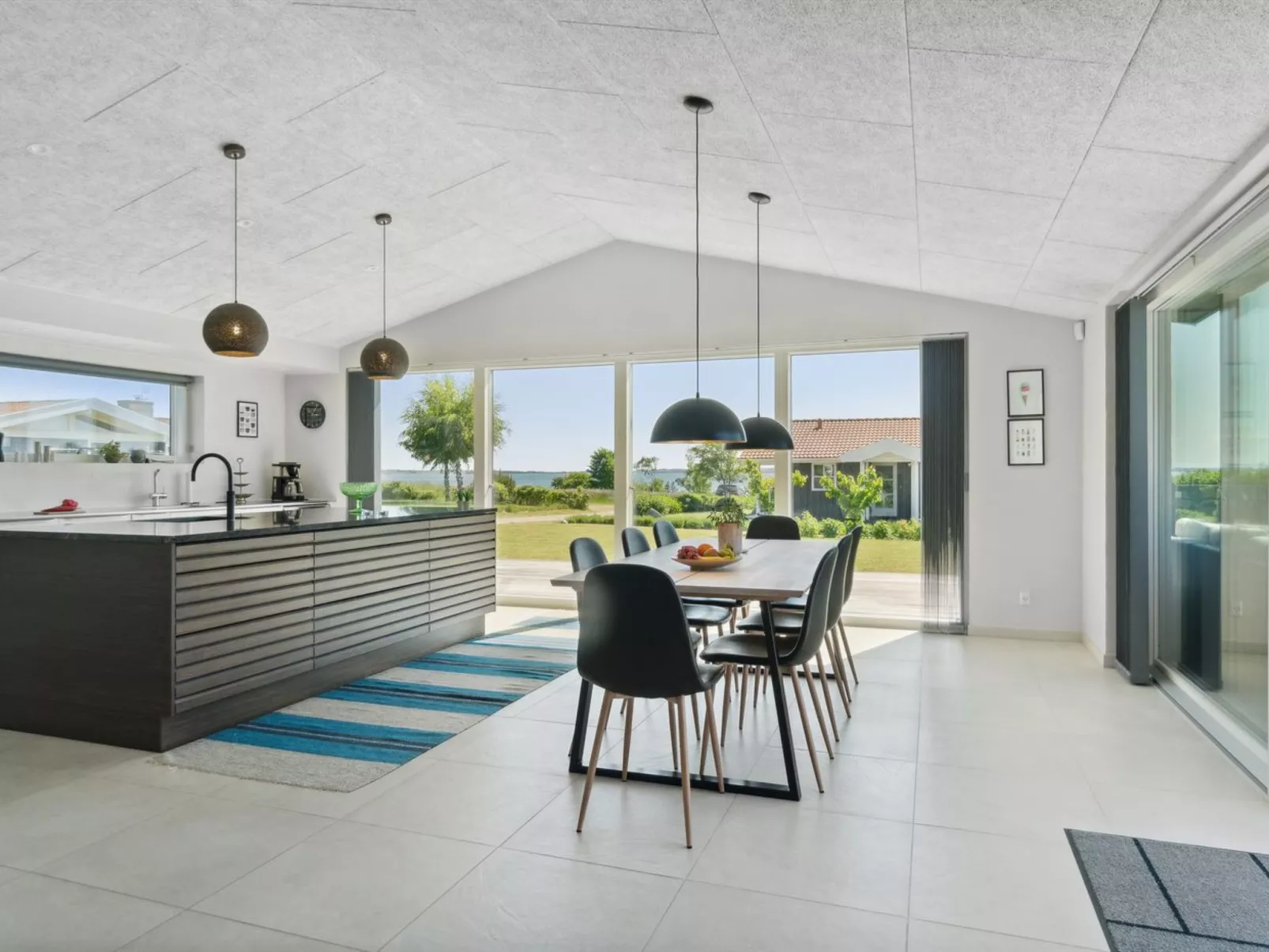 "Niska" - 200m from the sea-Binnen