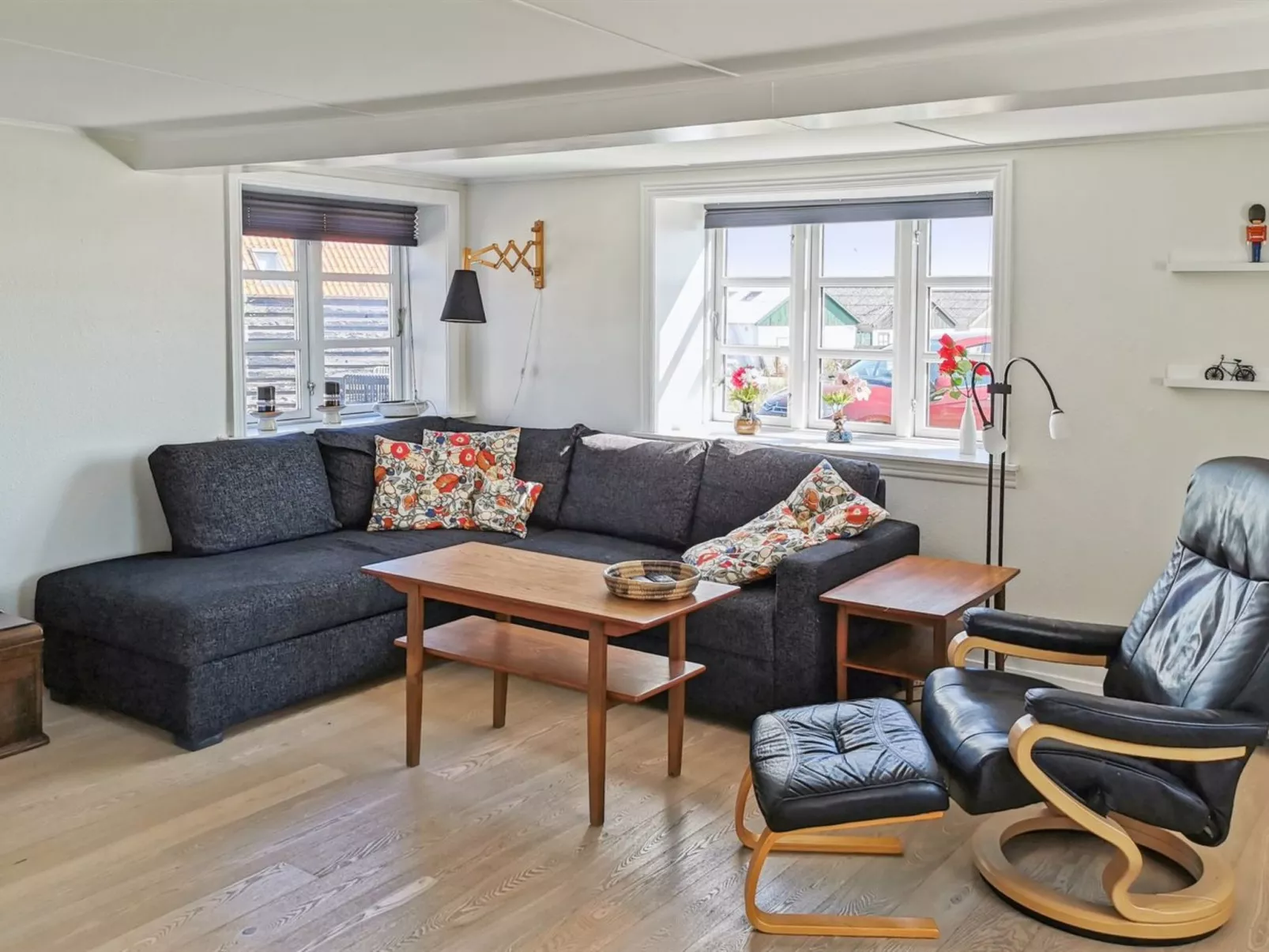 "Elvira" - 300m from the sea-Binnen